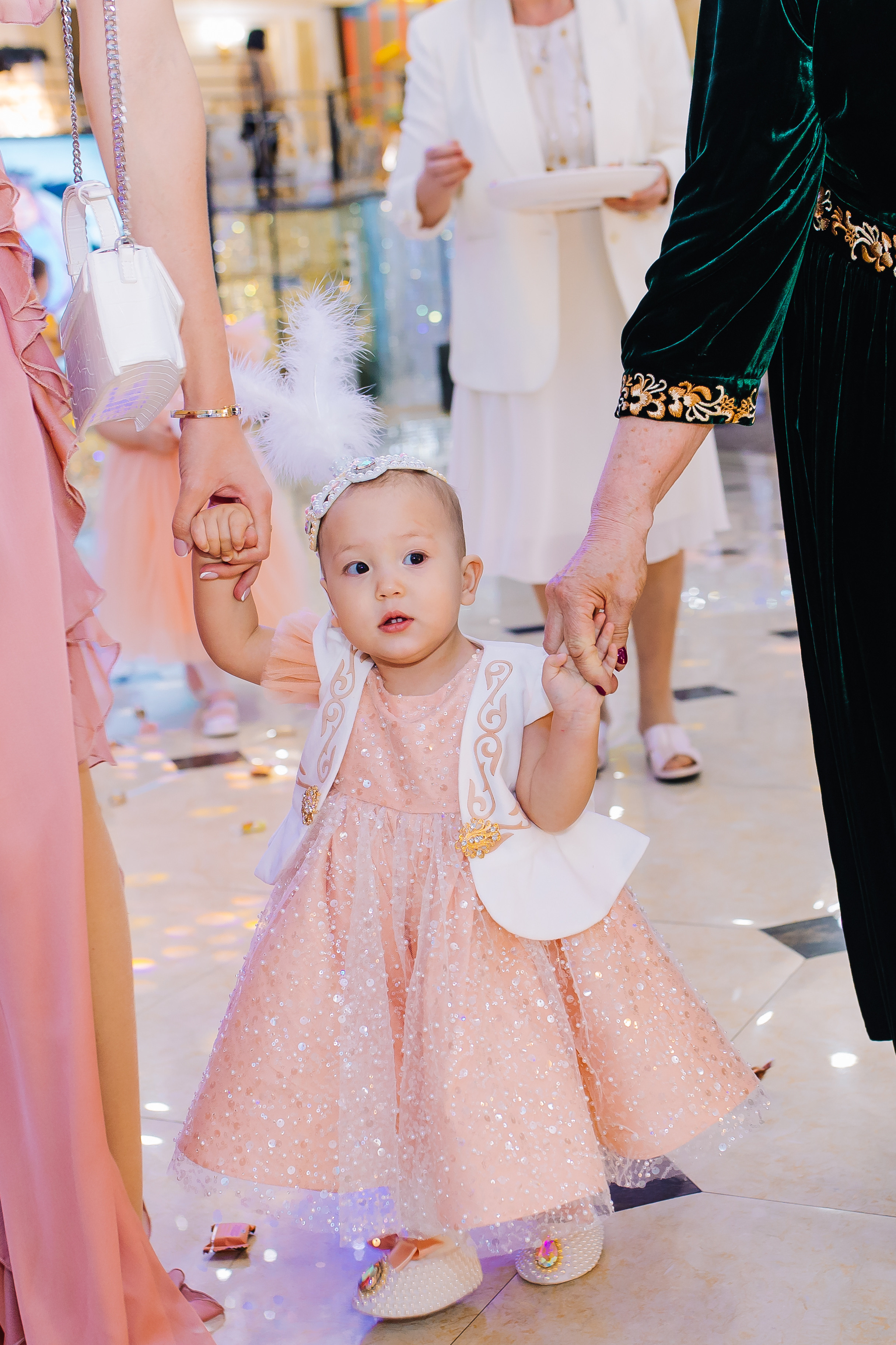 Репортаж. Свадебный и семейный фотограф в Алматы Laura Dosmann