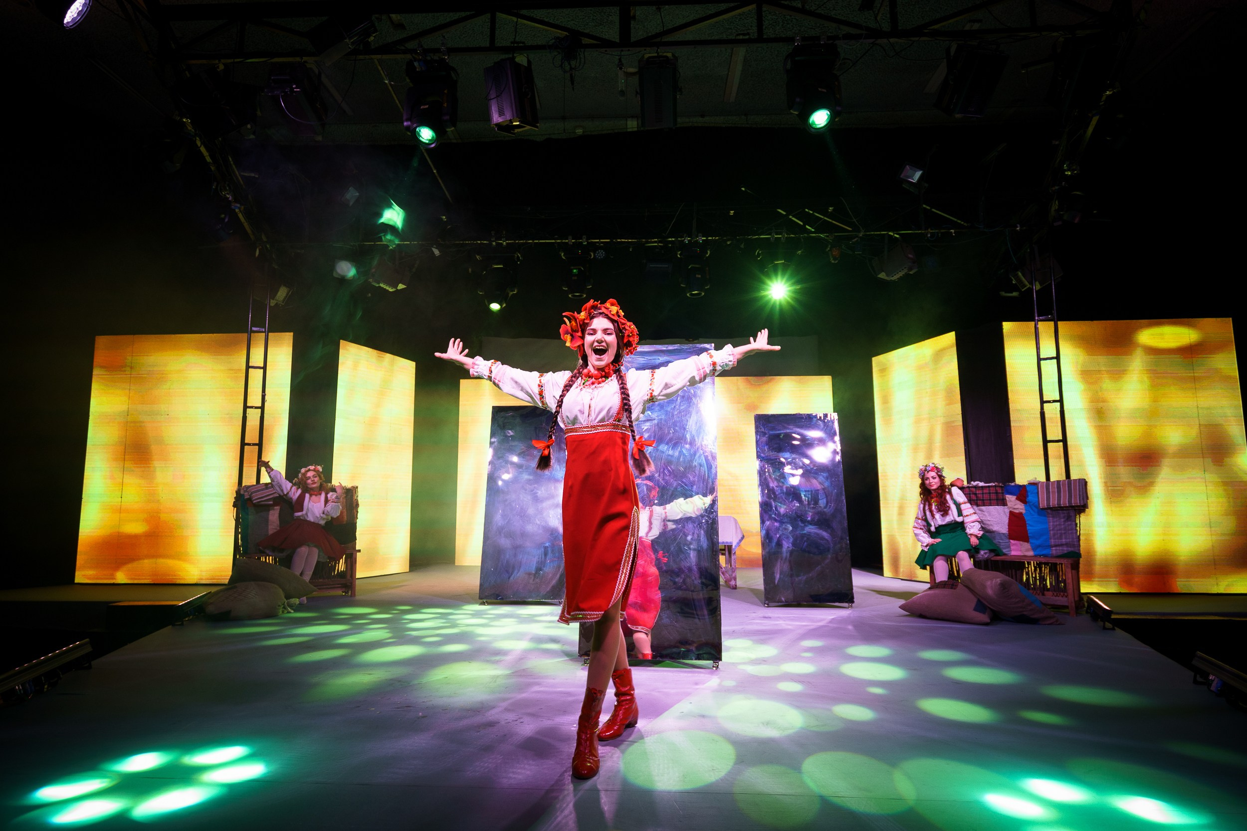 НОЧЬ ПЕРЕД РОЖДЕСТВОМ