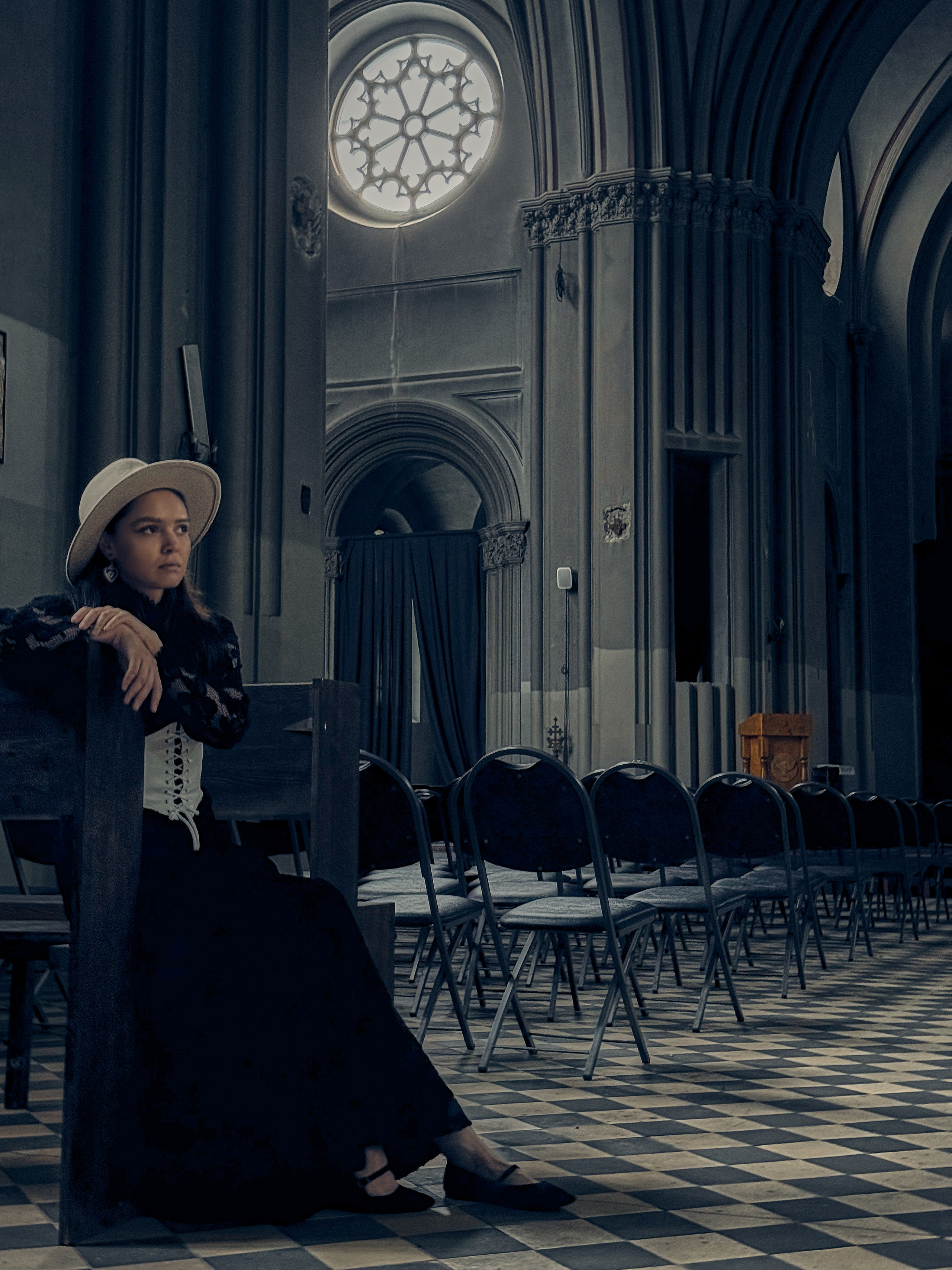 Контент съемка в готическом стиле. Портретный фотограф Санкт-Петербург