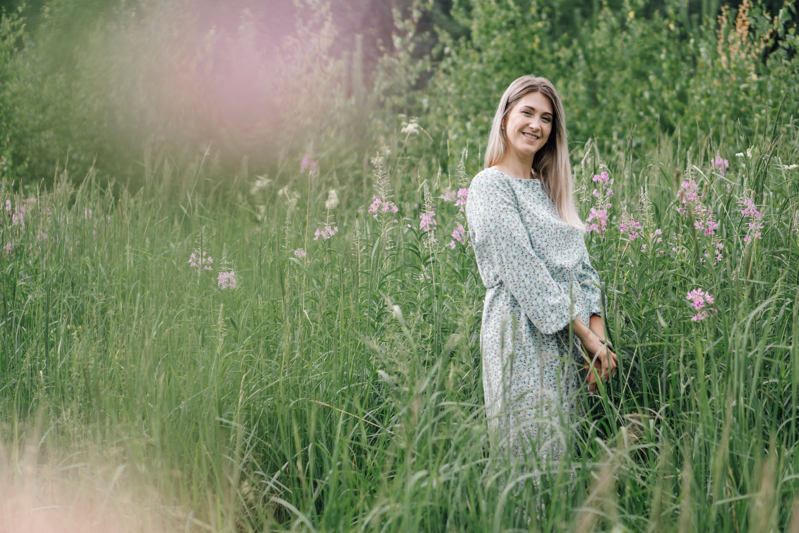 Семейная фотоссесия на природе. Свадебный фотограф в Дмитрове