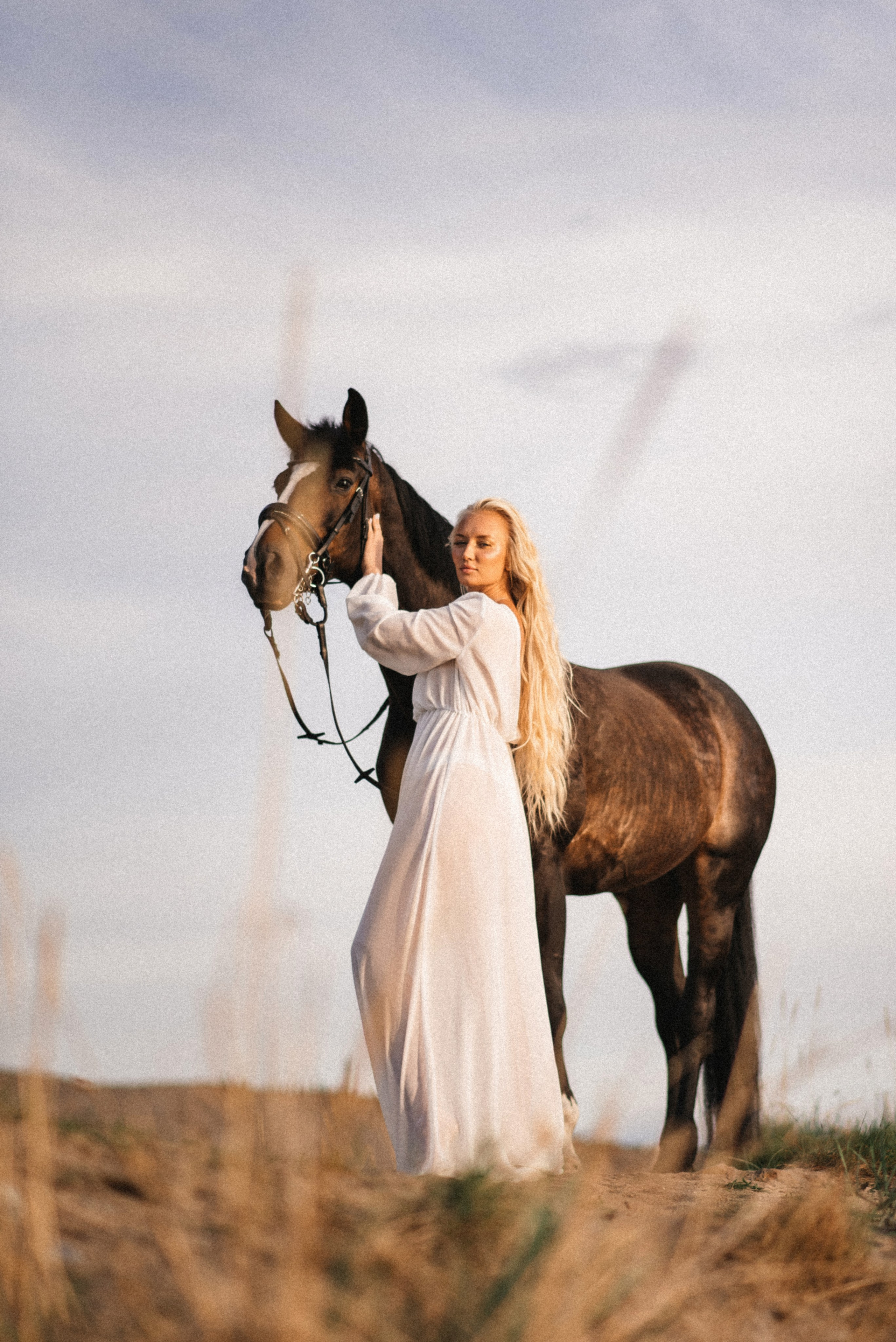 Валерия. Атмосферная фотосессия с лошадью. Фотограф в Мурманске Екатерина Рудак