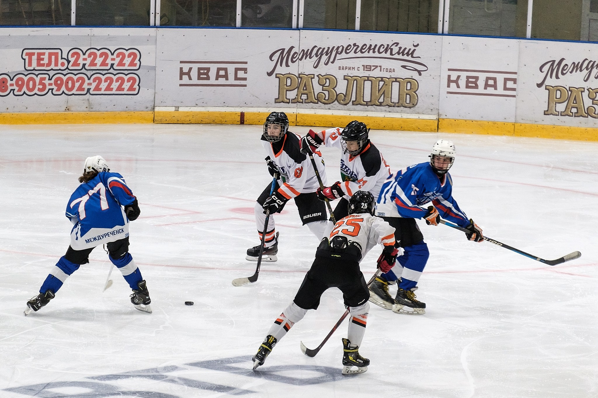 Хоккейный матч Вымпел-2011 (Междуреченск) vs Ермак (Ангарск) — фотограф в Междуреченске Никита Максимов