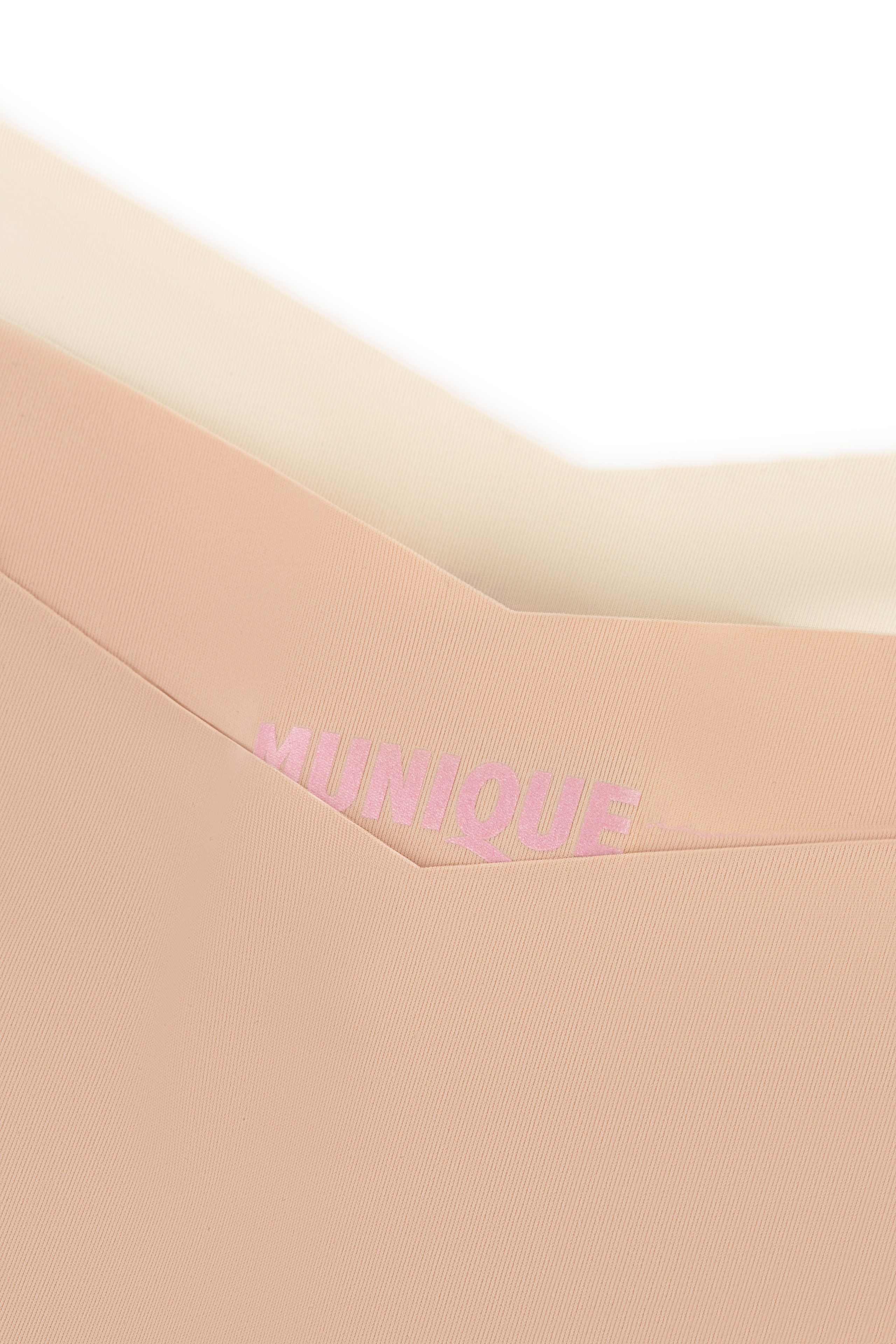 Ретушь фотографий нижнего белья | Студия SVITHART