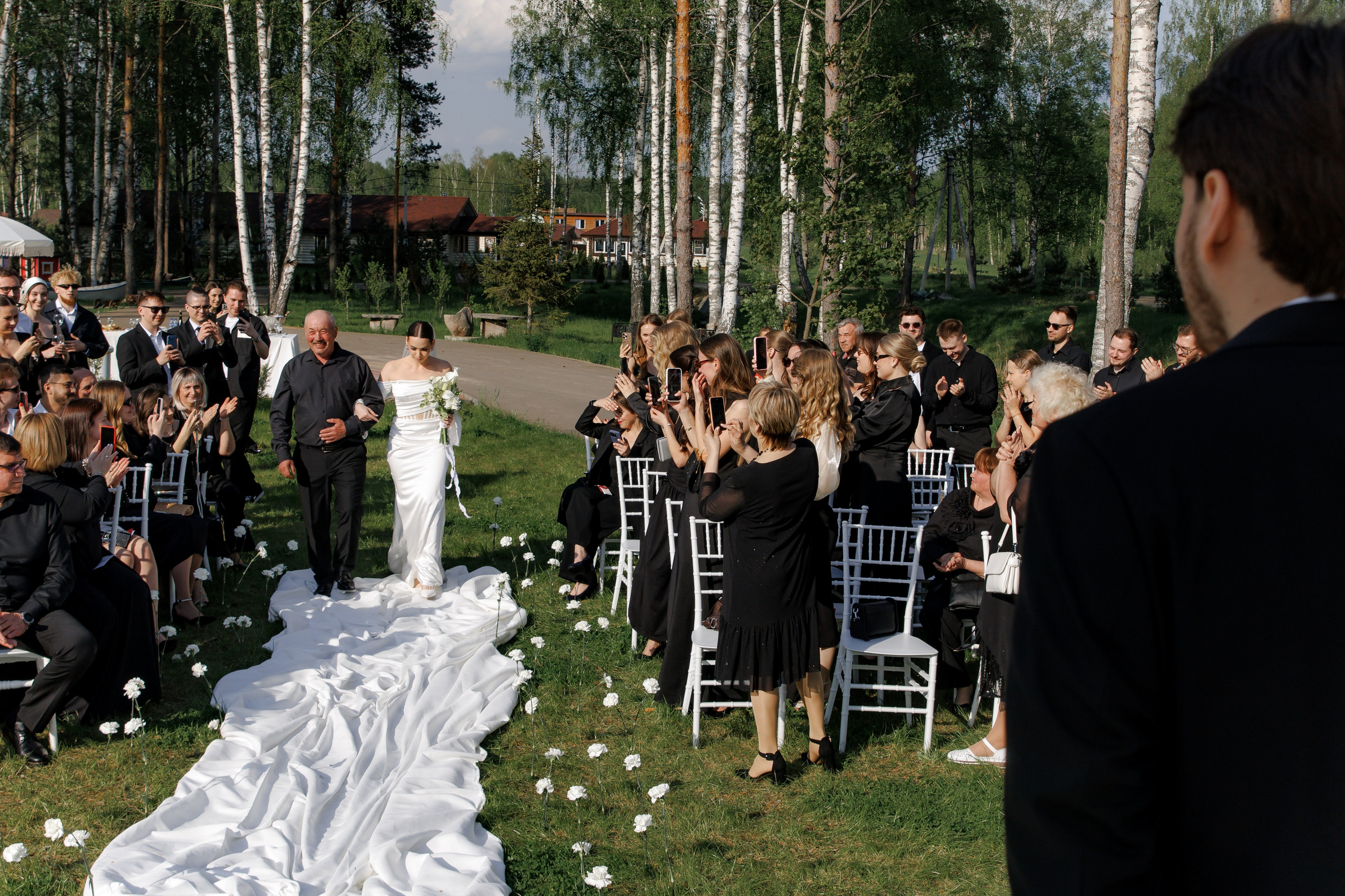 Свадьба в Ярославле — серия парк отель Мазай, выездная регистрация, кавер группа | Портфолио. Свадебный фотограф в Москве, Ярославле Виталий Квант