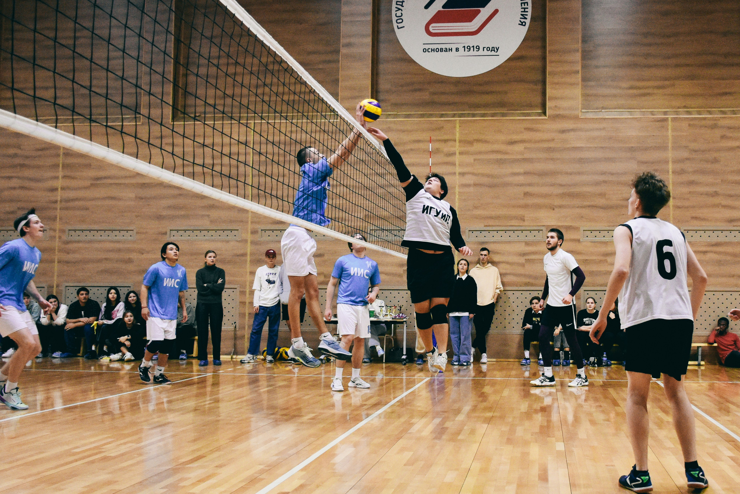 Волейбол. Фотограф в Москве. Индивидуальные и парные съёмки, мероприятия, промо-съёмки для артистов