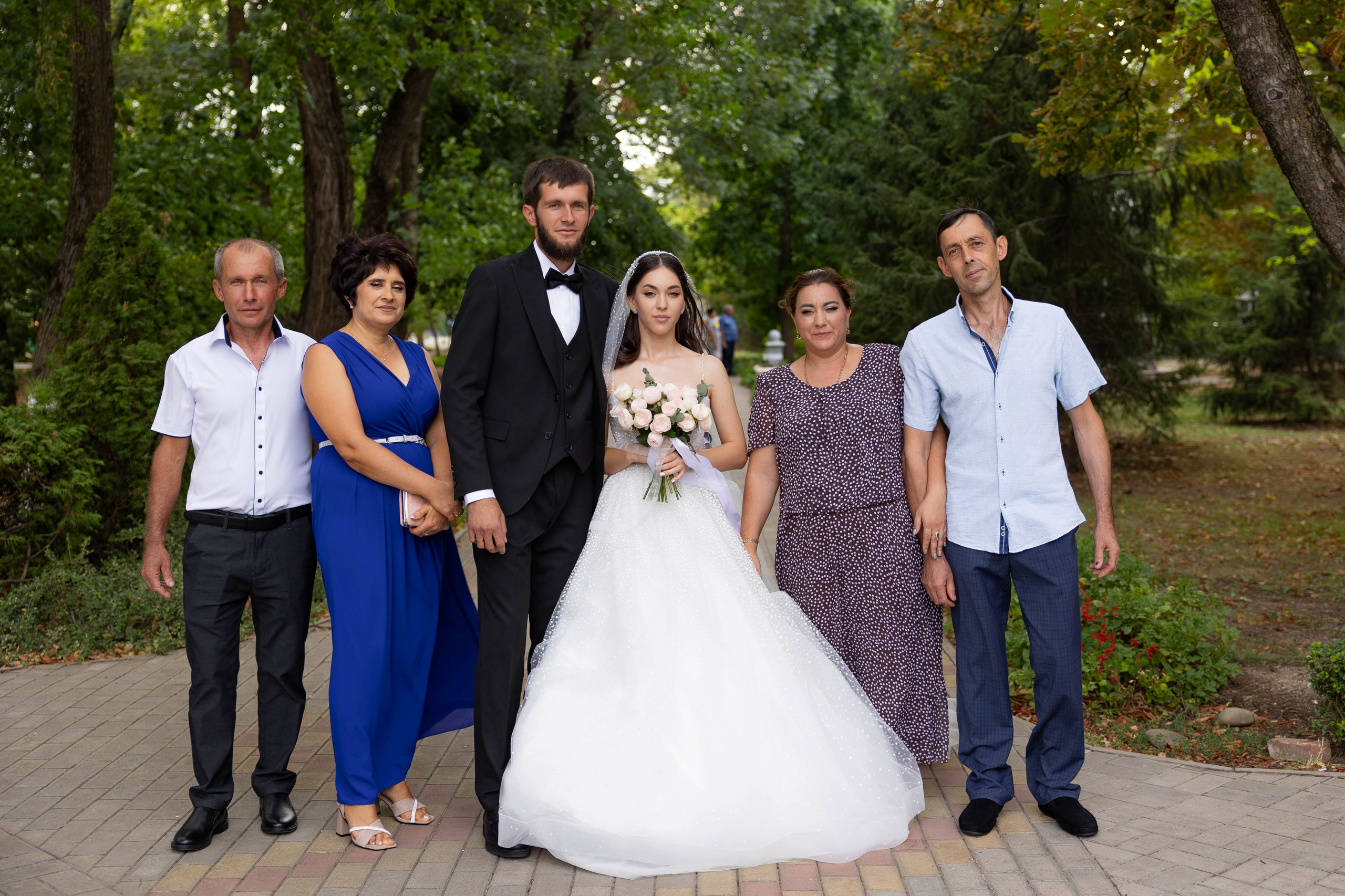 Милана и. Видеосьемка, фотосьемка свадеб, юбилеев, утренников в Краснодарском кр