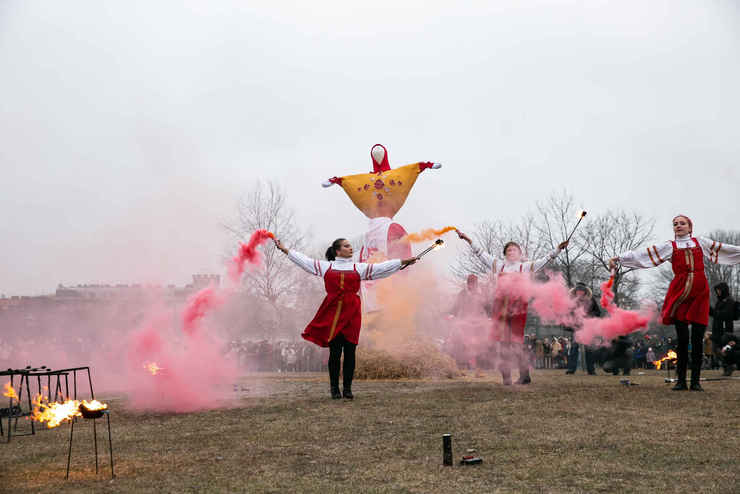 Масленица 2024 Петропавловская крепость. Семейный и портретный фотограф в Санкт-Петербурге Ольга Станкова
