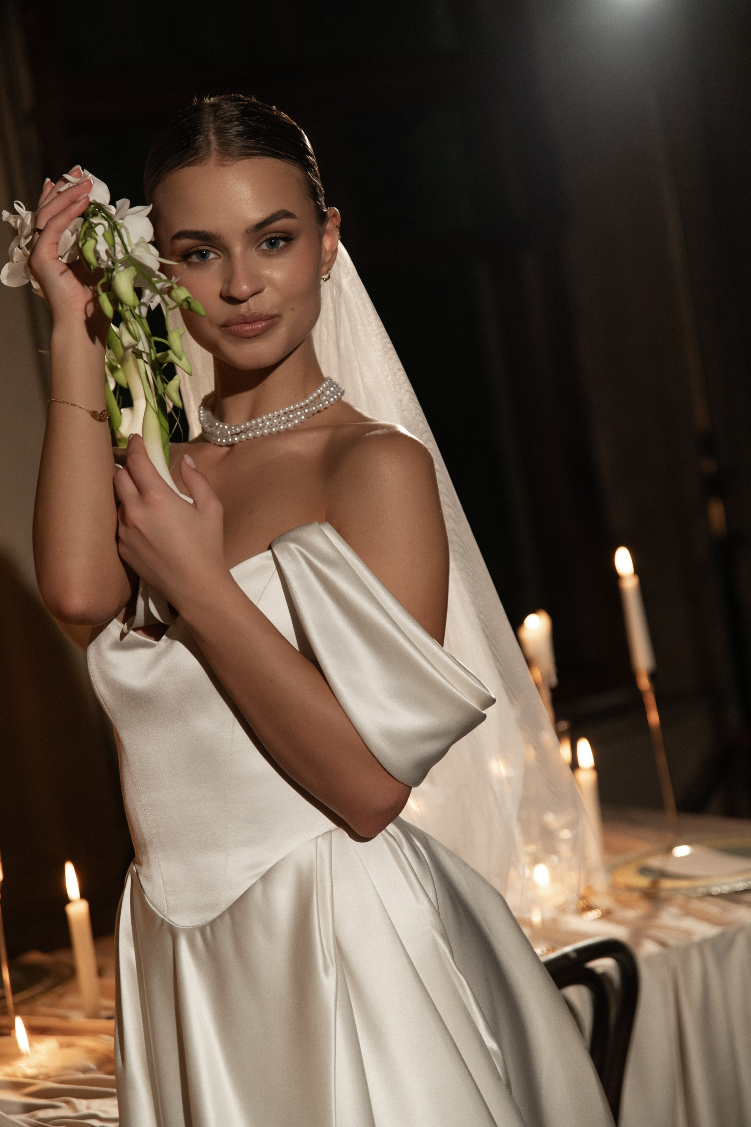 Камерный свадебный ужин при свечах в старинном особняке в фотостудии 21. Kult. Ярослава Ерина — свадебный фотограф в Москве