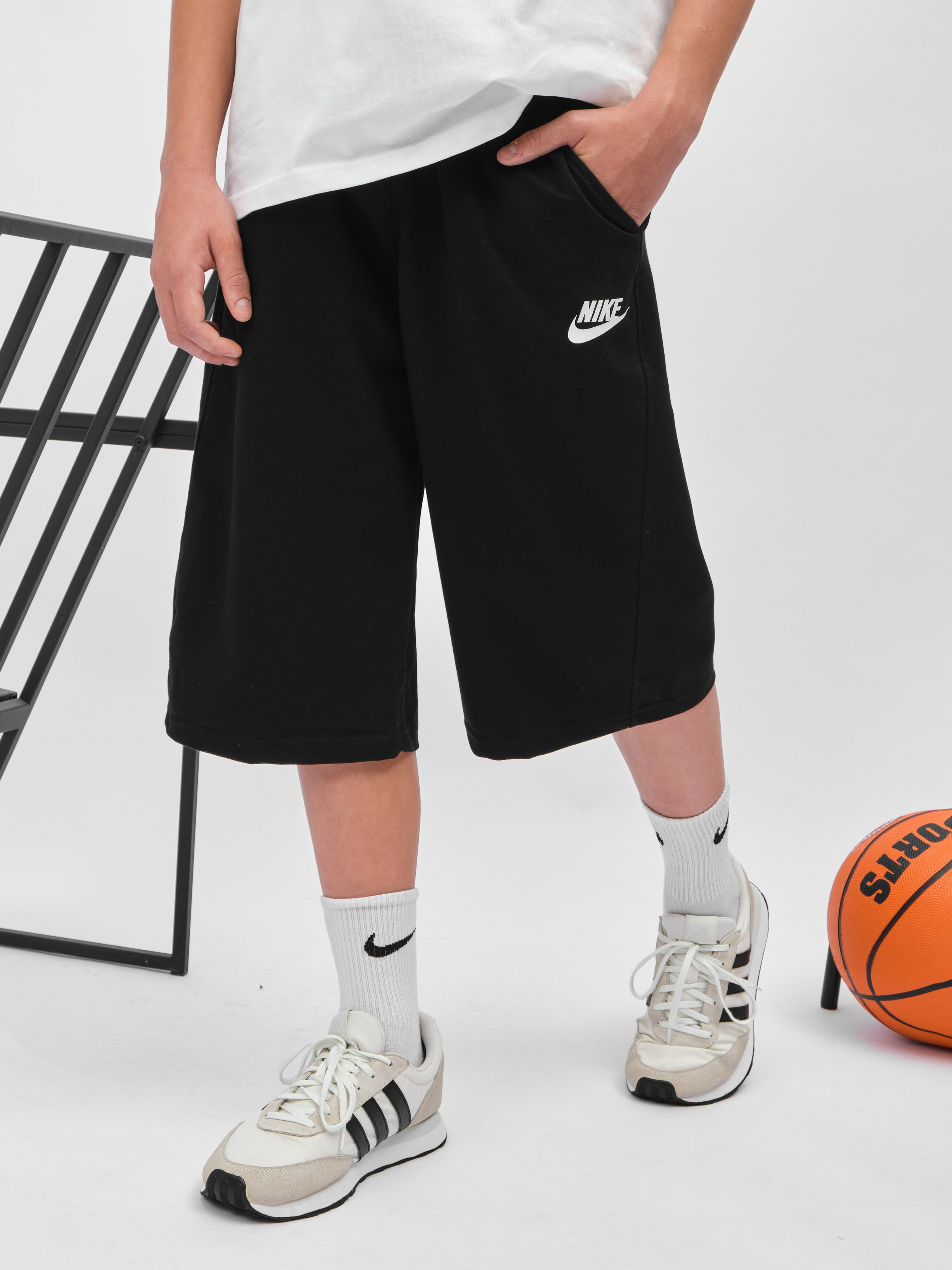 Детская одежда. Фотостудия для Wildberries Ozon