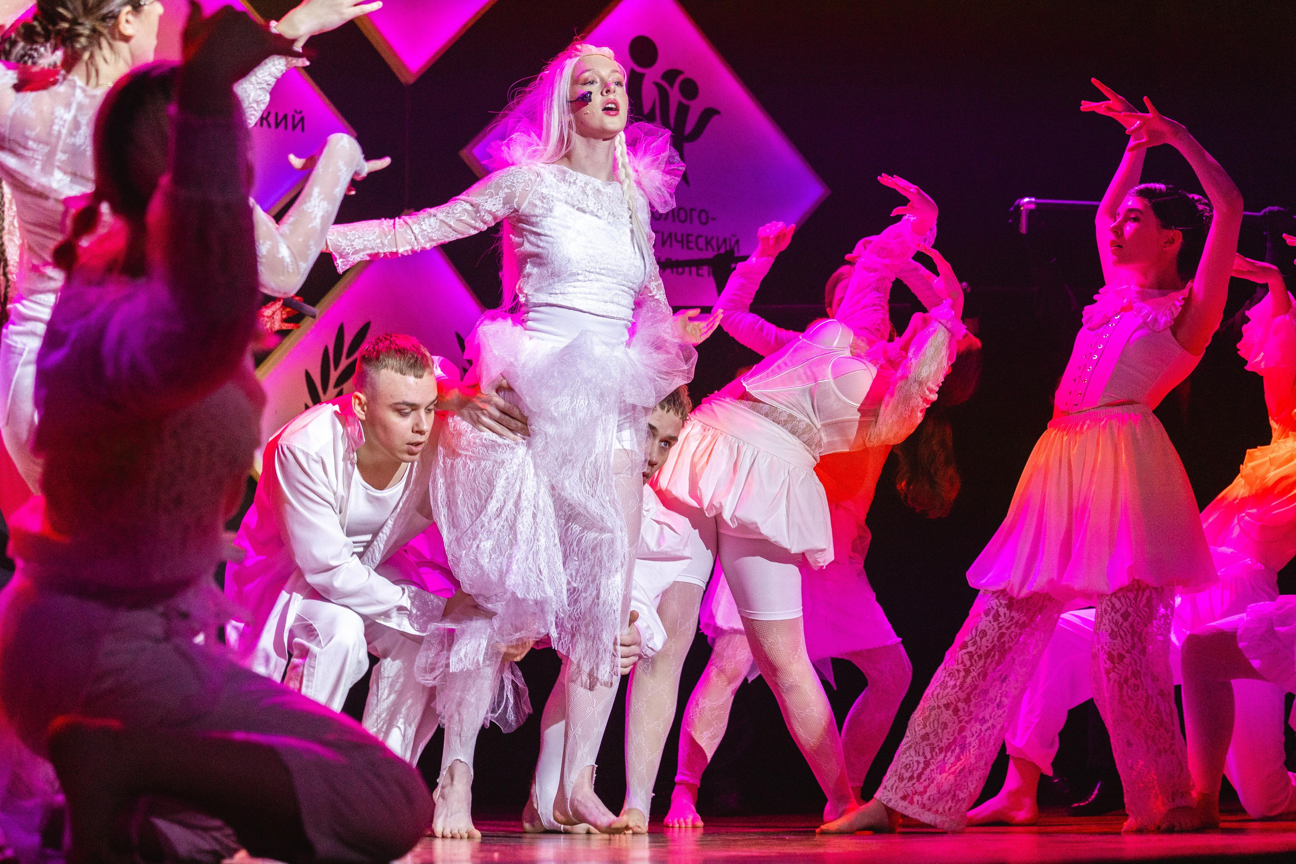 Студвесна 2025 — 50/50. KiPPER Gallery — Фотограф