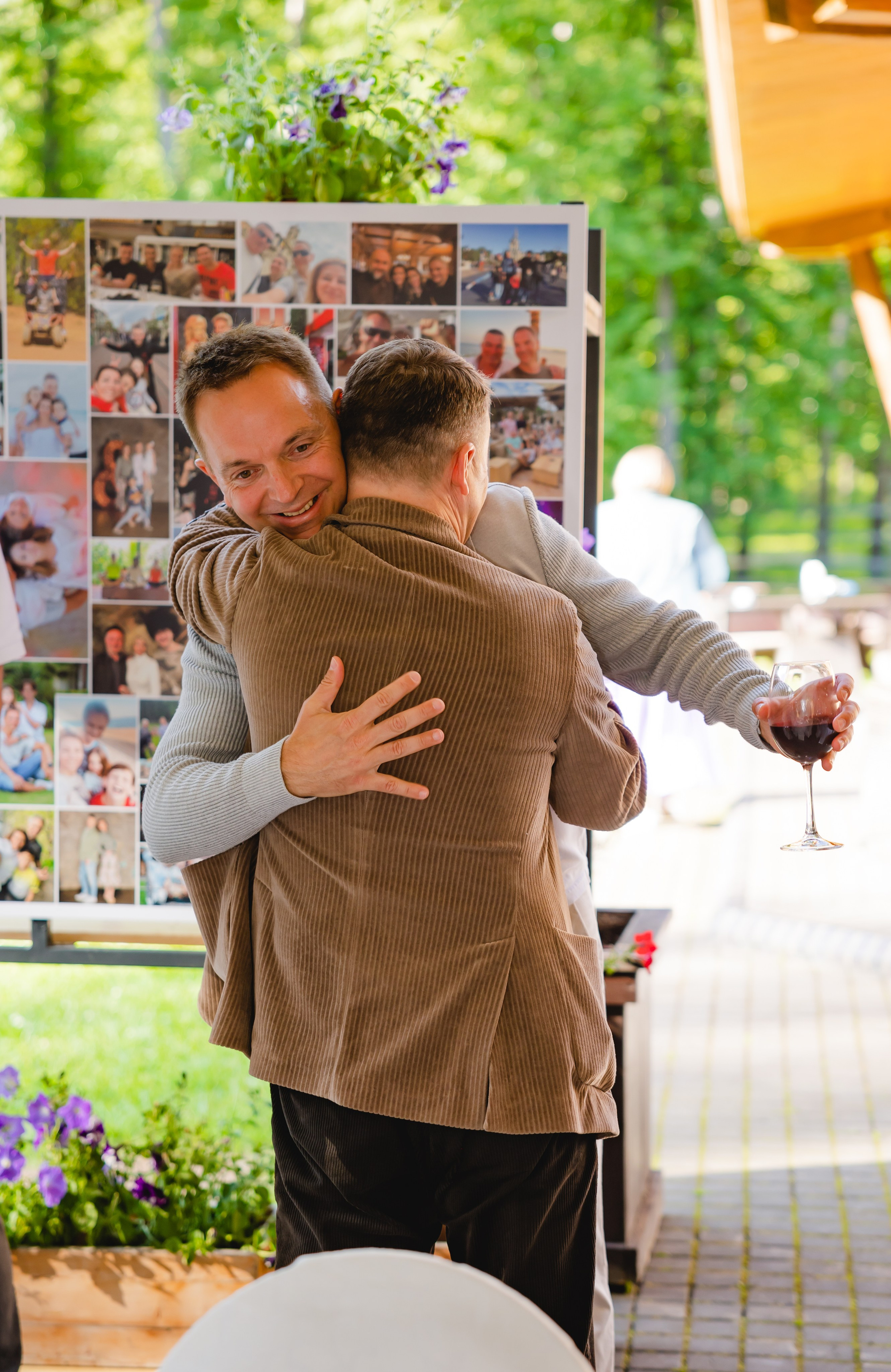 Дни Рождения и Юбилеи. Сайт с красивыми фотографиями и людьми