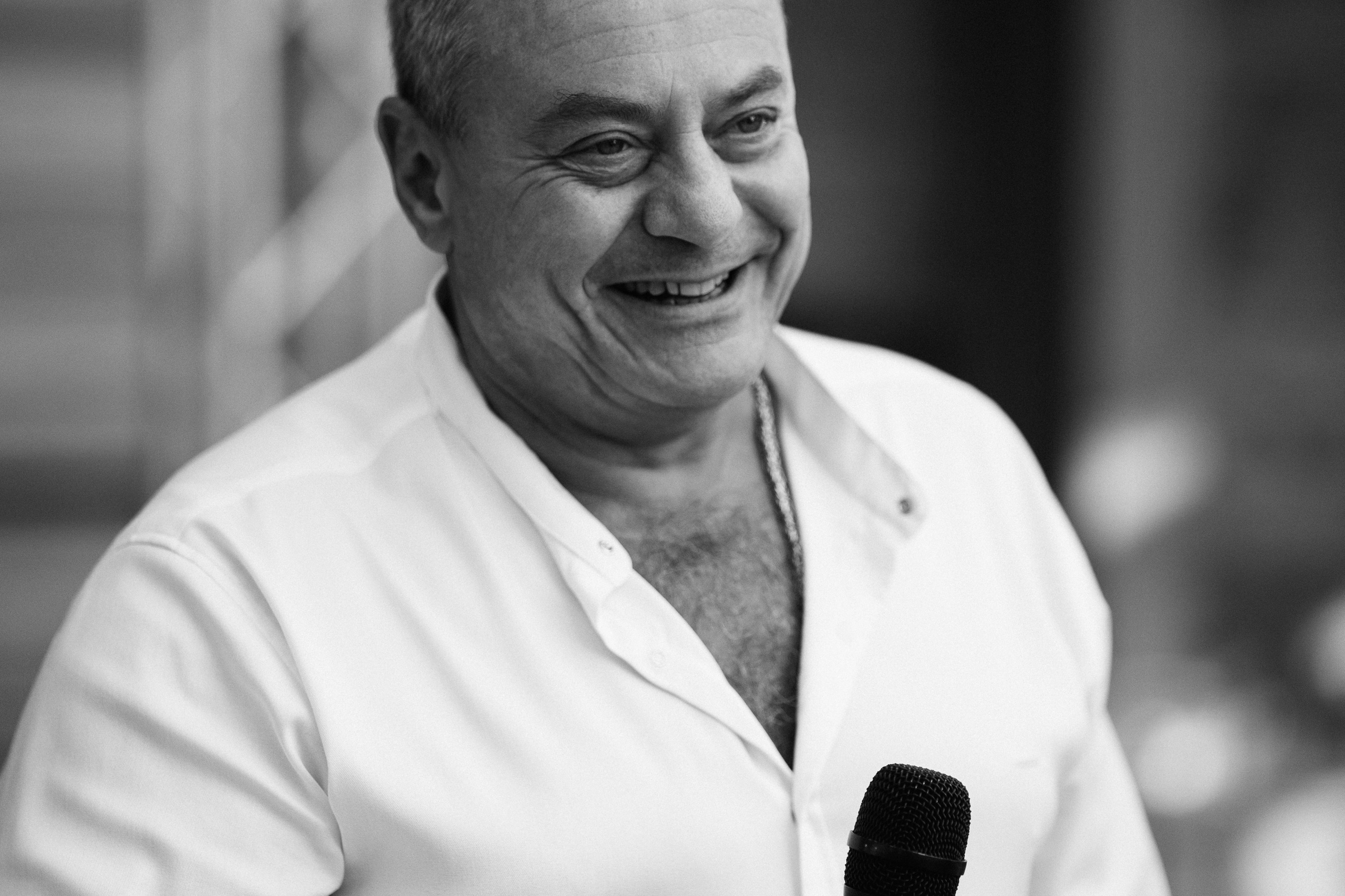 ШАТЕР ХОТИМ ЕДИМ, ВЕДУЩИЙ СИЯВУШ ШЕРМЕТЗАДЕ