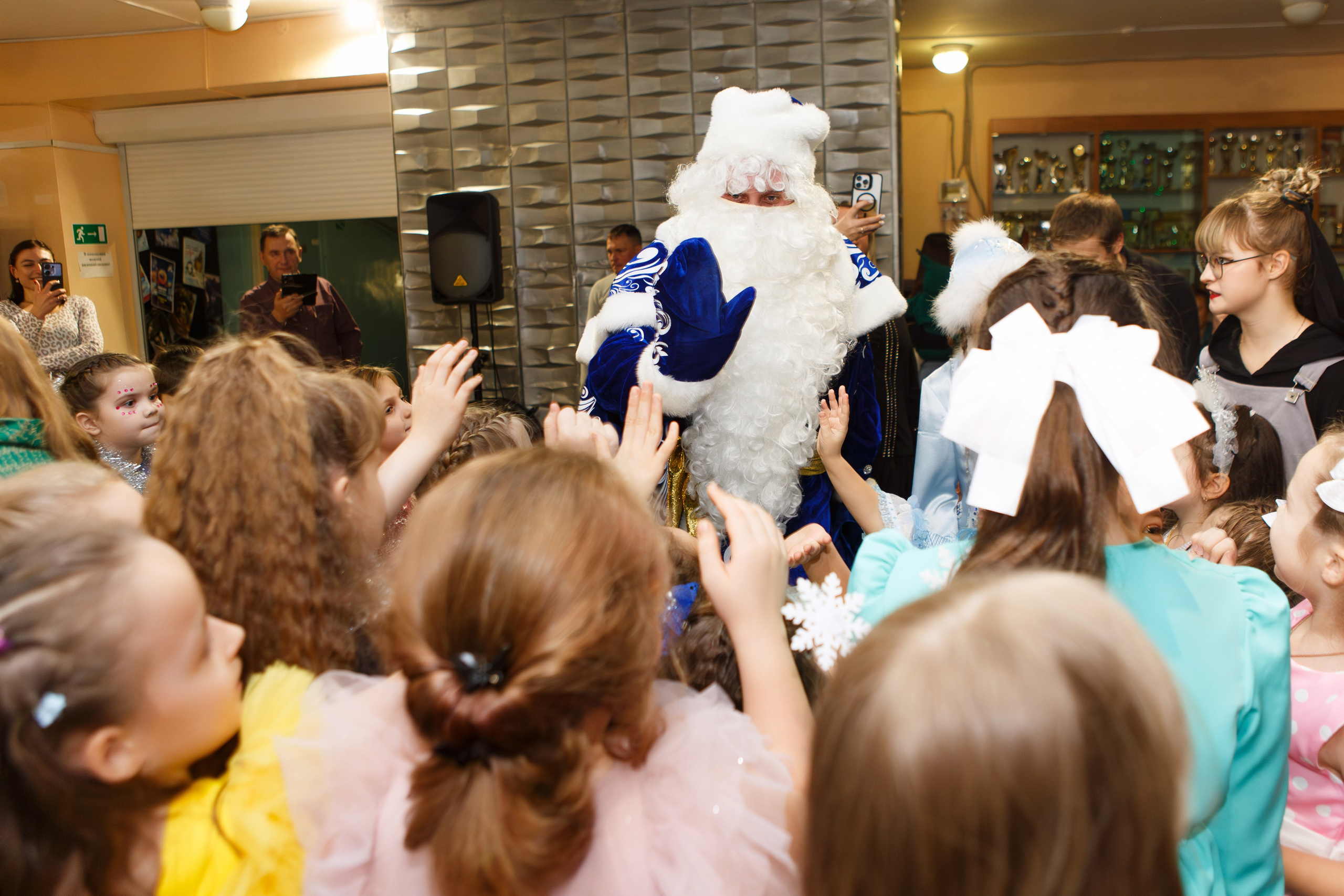 Театр-студия «ОК"ФАНТАЗИЯ» — „НОВЫЙ ГОД С ФАНТАЗИЕЙ“. Профессиональный фотограф в Мценске и Орловской области