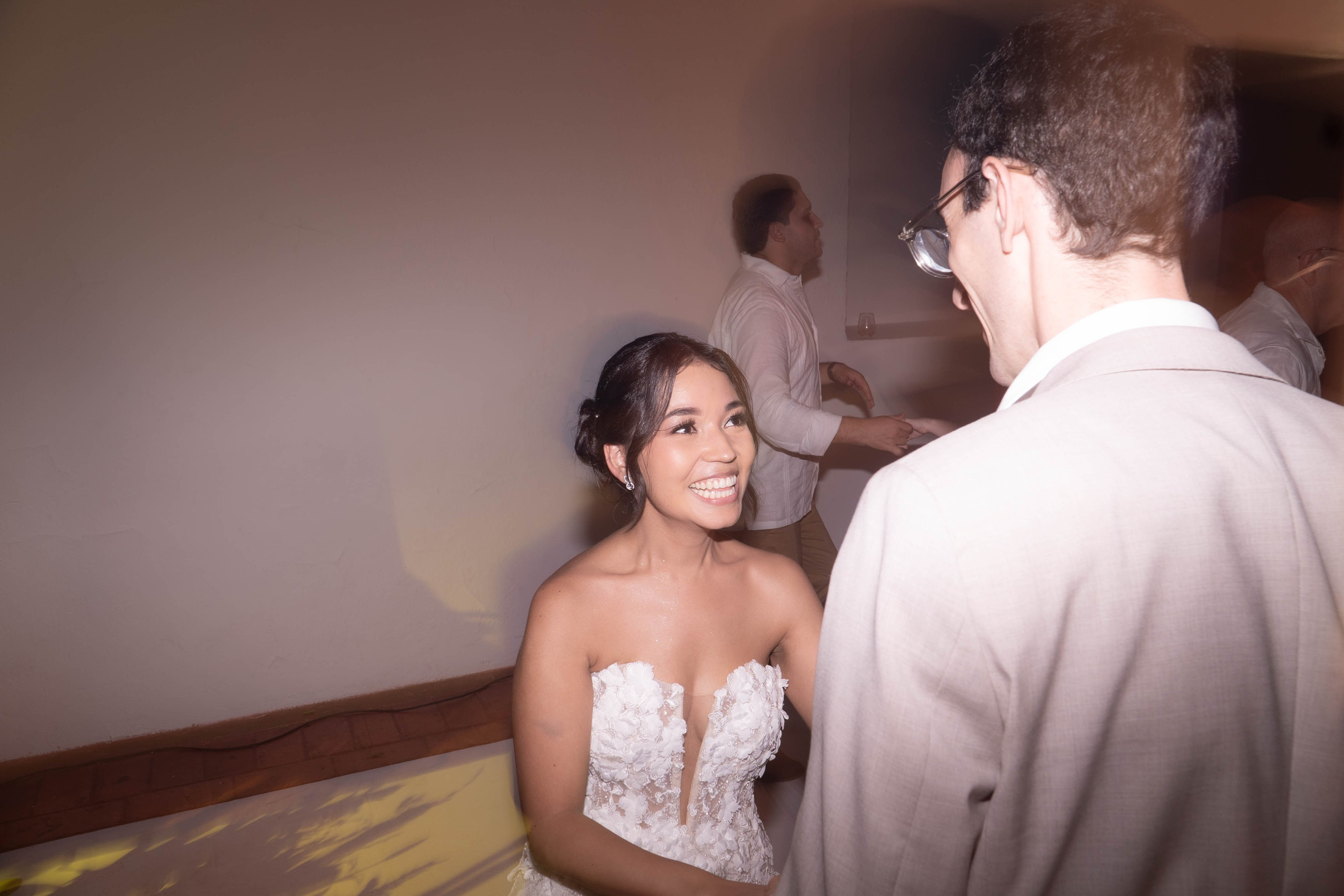 Catalina and Romain. Wedding Photographer in Barcelona and Medellin