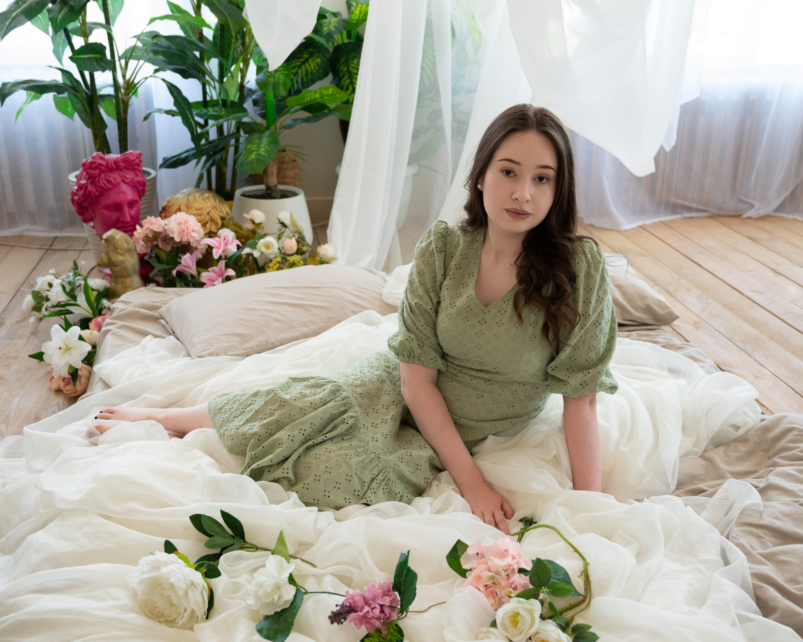 Женские портреты. Главная