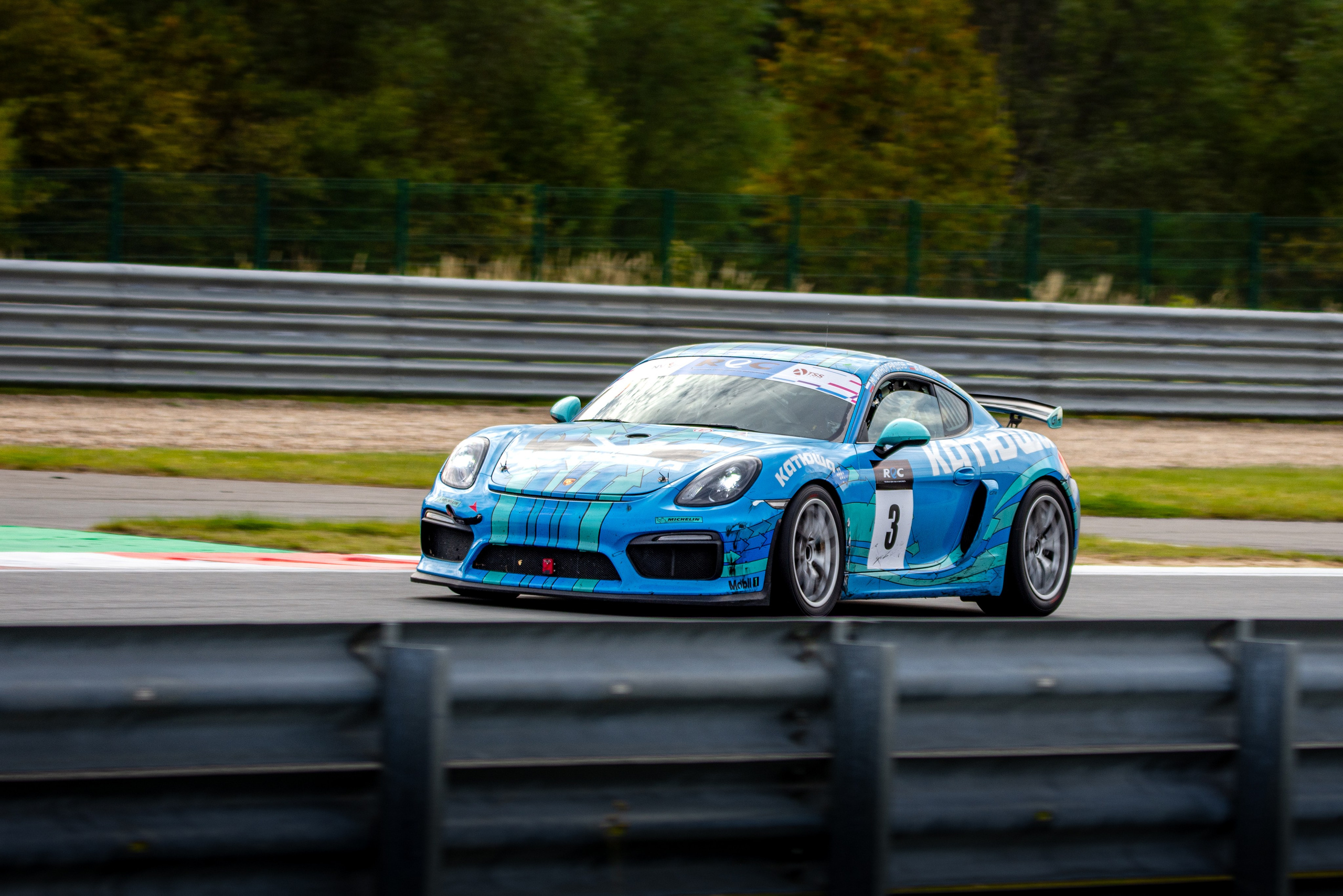 MRW — REC — 04.10.2025. AlexFecto — галереи фотографий