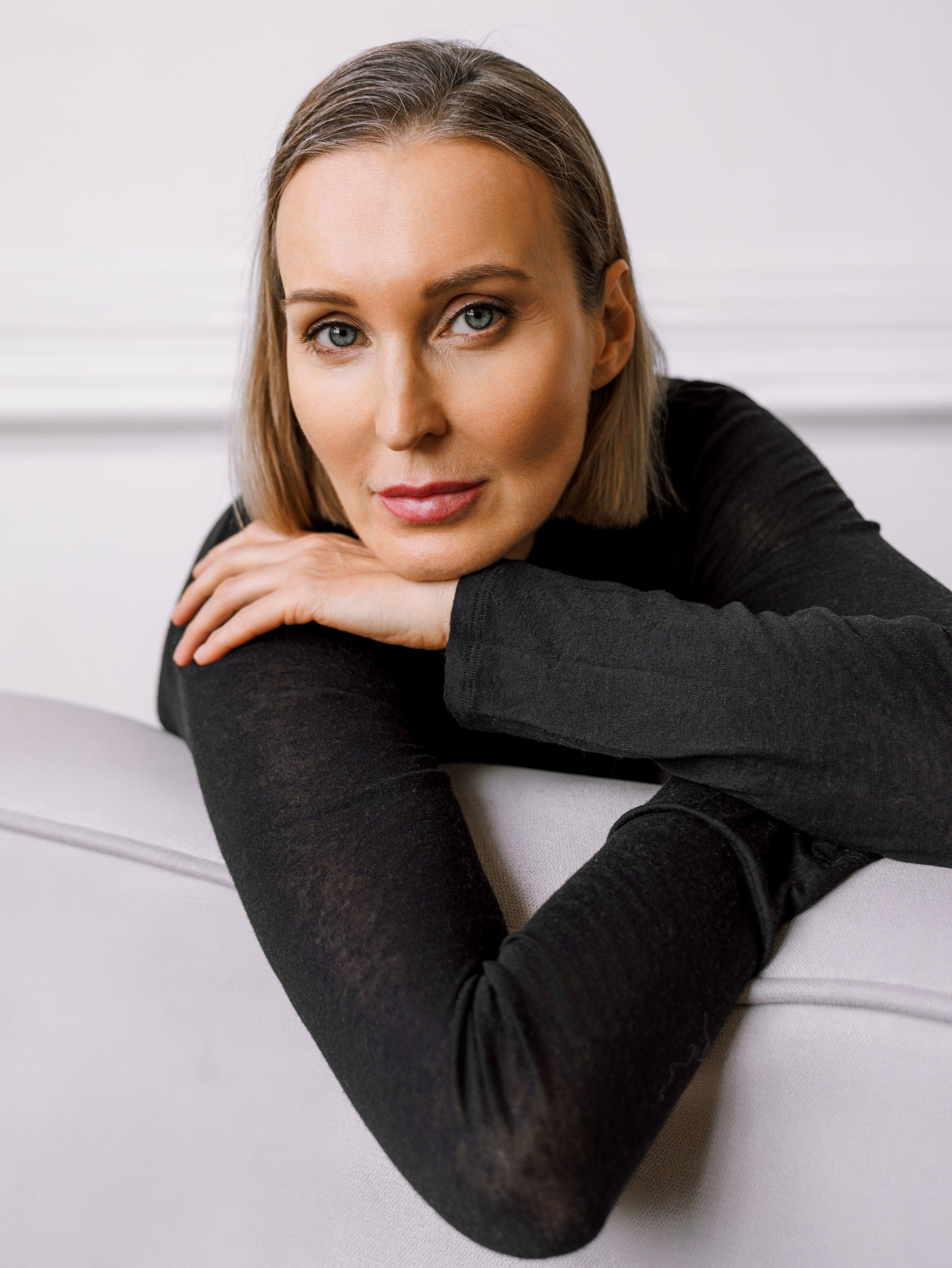 Портретный фотограф в Москве — Янка Шемшурова