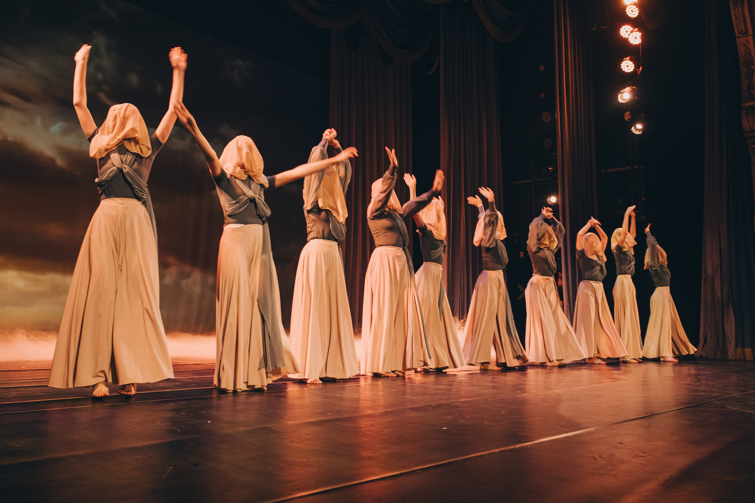 Танцевальный концерт. Фотограф в Иркутске Анна Мирошникова