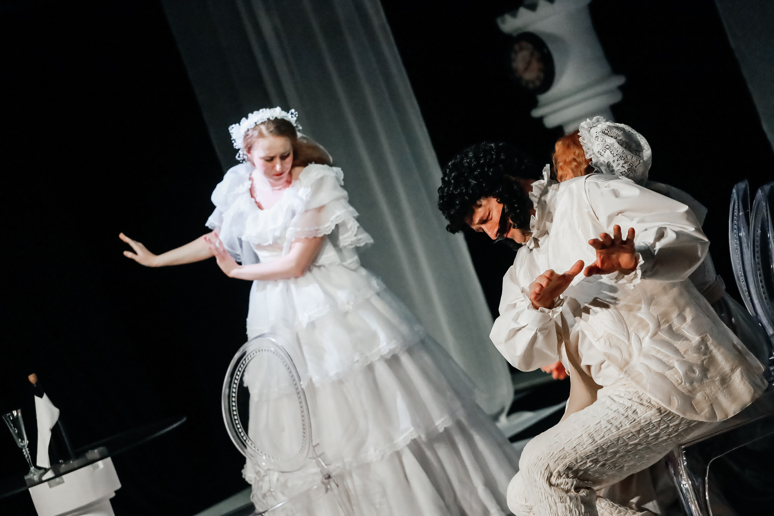 «Дядюшкин сон». Молодёжный театр алтая. Режиссер Дарья Камошина. Фоторепортаж. Театральная фотосъёмка