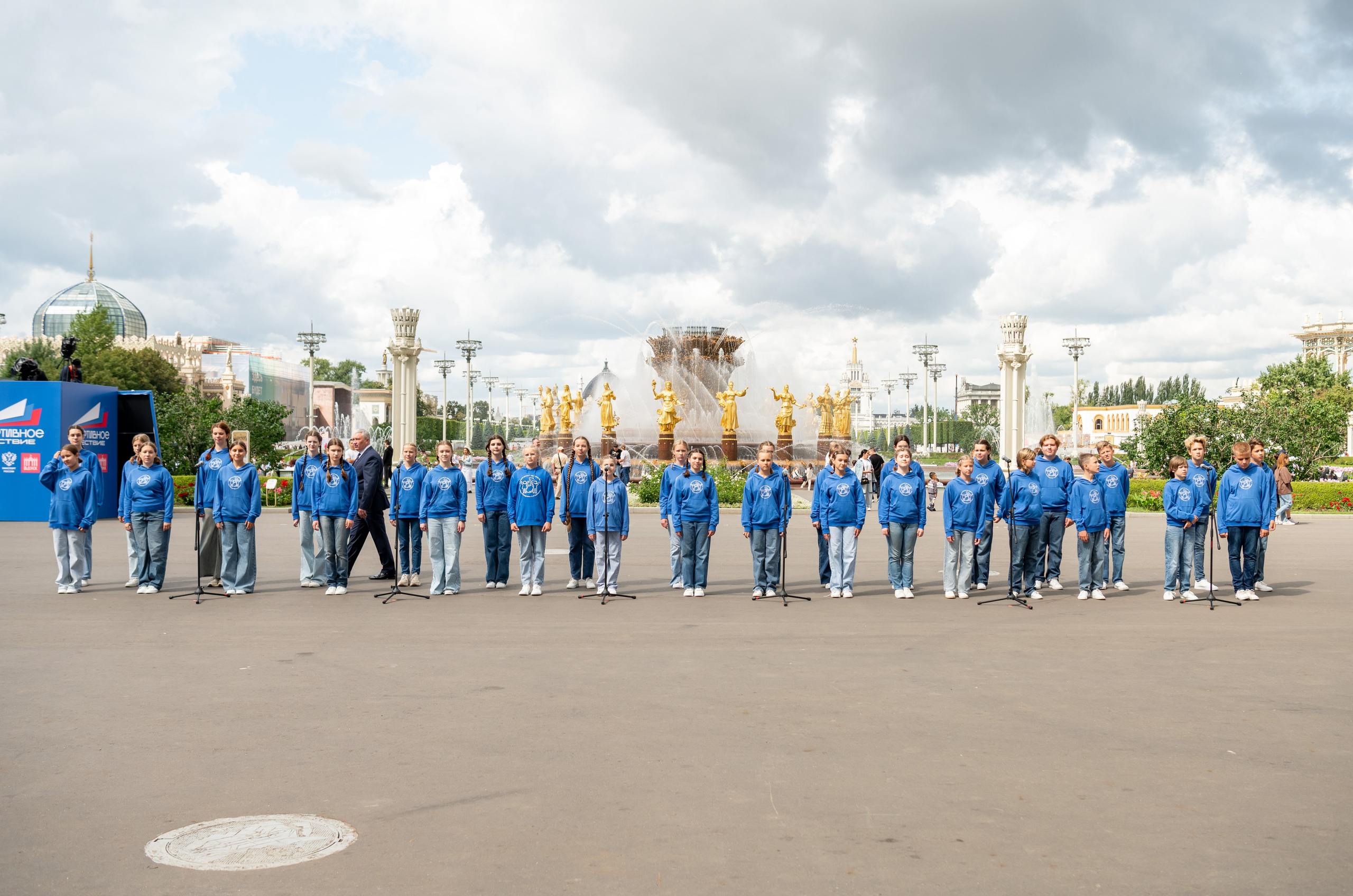 Спортивное шествие посвященное Дню физкультурника!. Детский и семейный фотограф г. Москва Оксана Катаджи