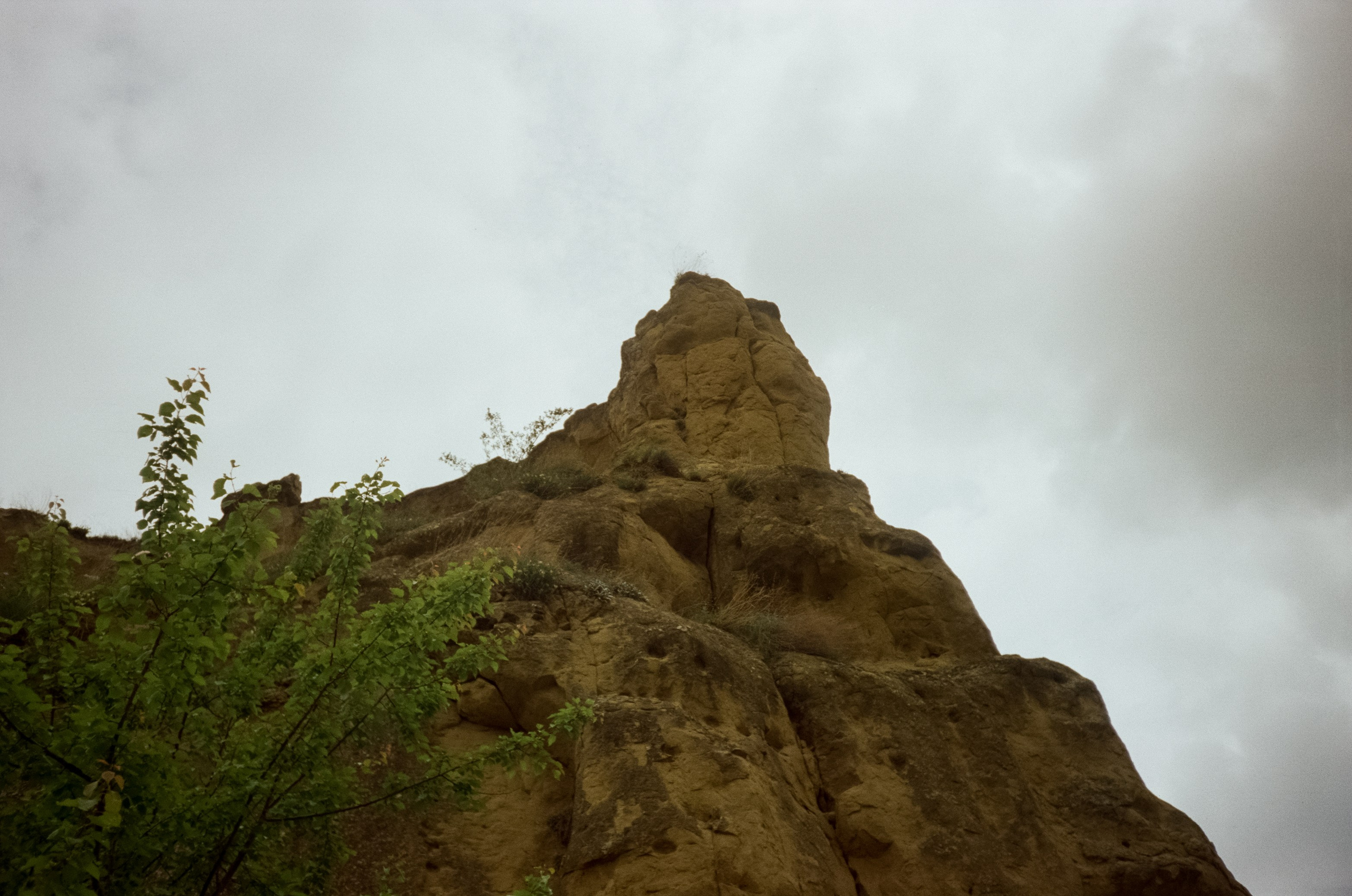 Дорога к Джилы-Су и туманные пейзажи в горах. Гора-кольцо. Фотограф-документалист Мария Осокина