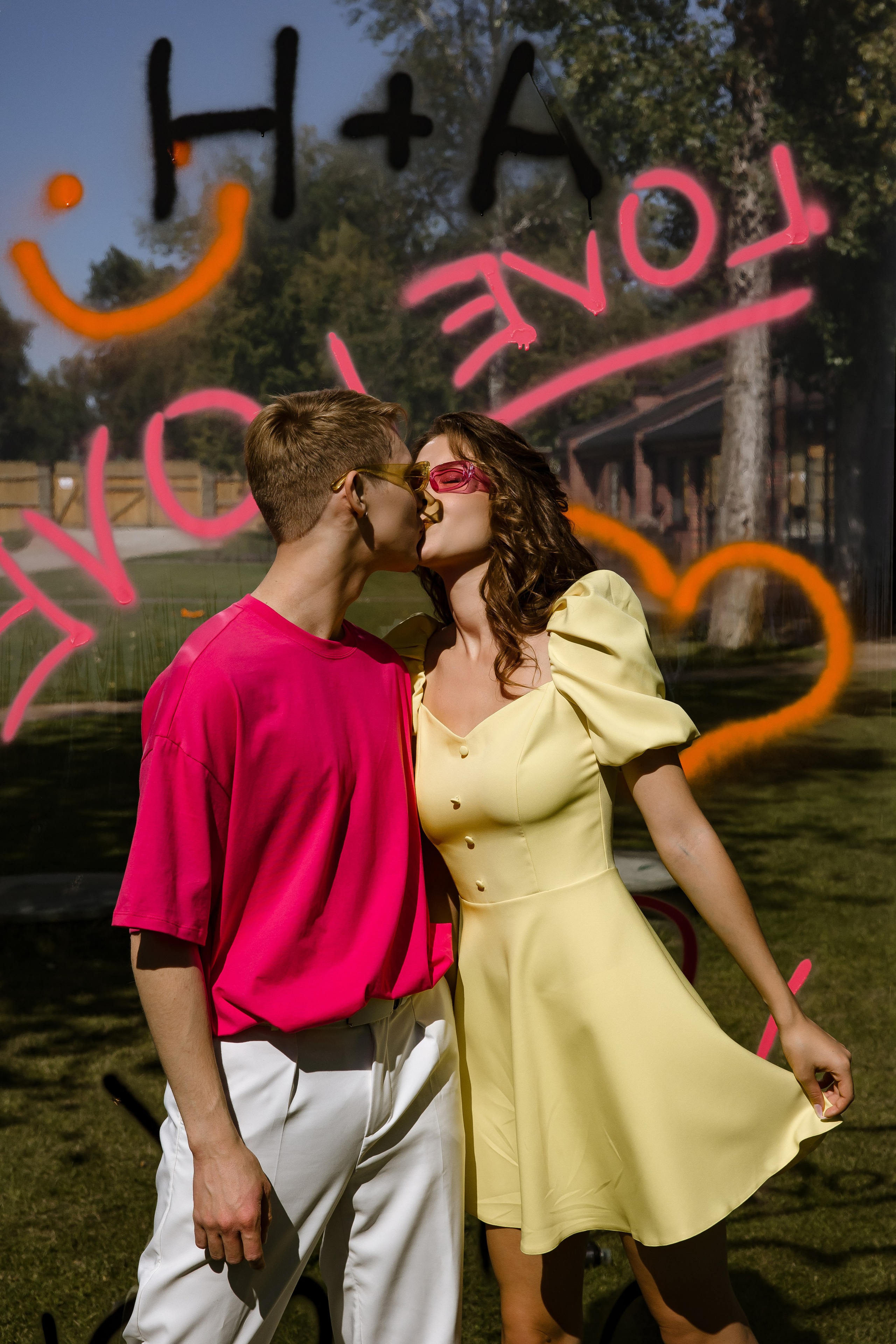 Яркая свадьба в «Нет на карте» в Самаре. Свадебный и семейный фотограф в Самаре и Тольятти | Елена Топанцева