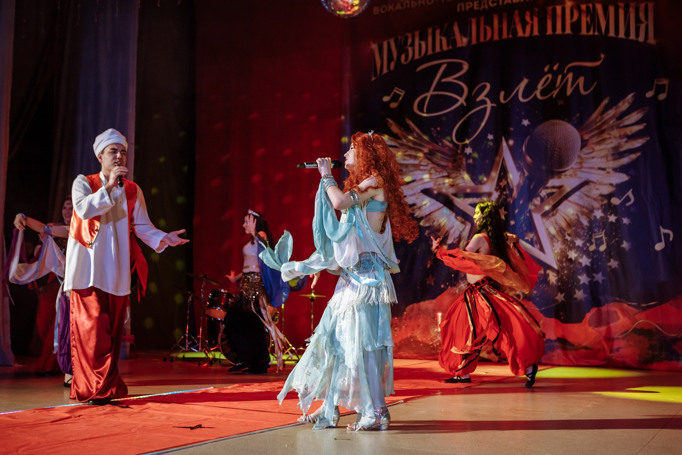 Музыкальная премия «Взлет». Фотографы в городе Волгограде — Людмила Агеева и Алексей Околелов