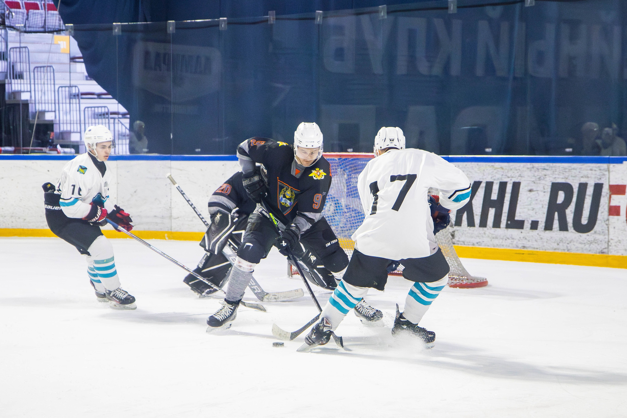 Матч сборной по хоккею ДВФУ. Репортажный фотограф во Владивостоке Анастасия Кострова
