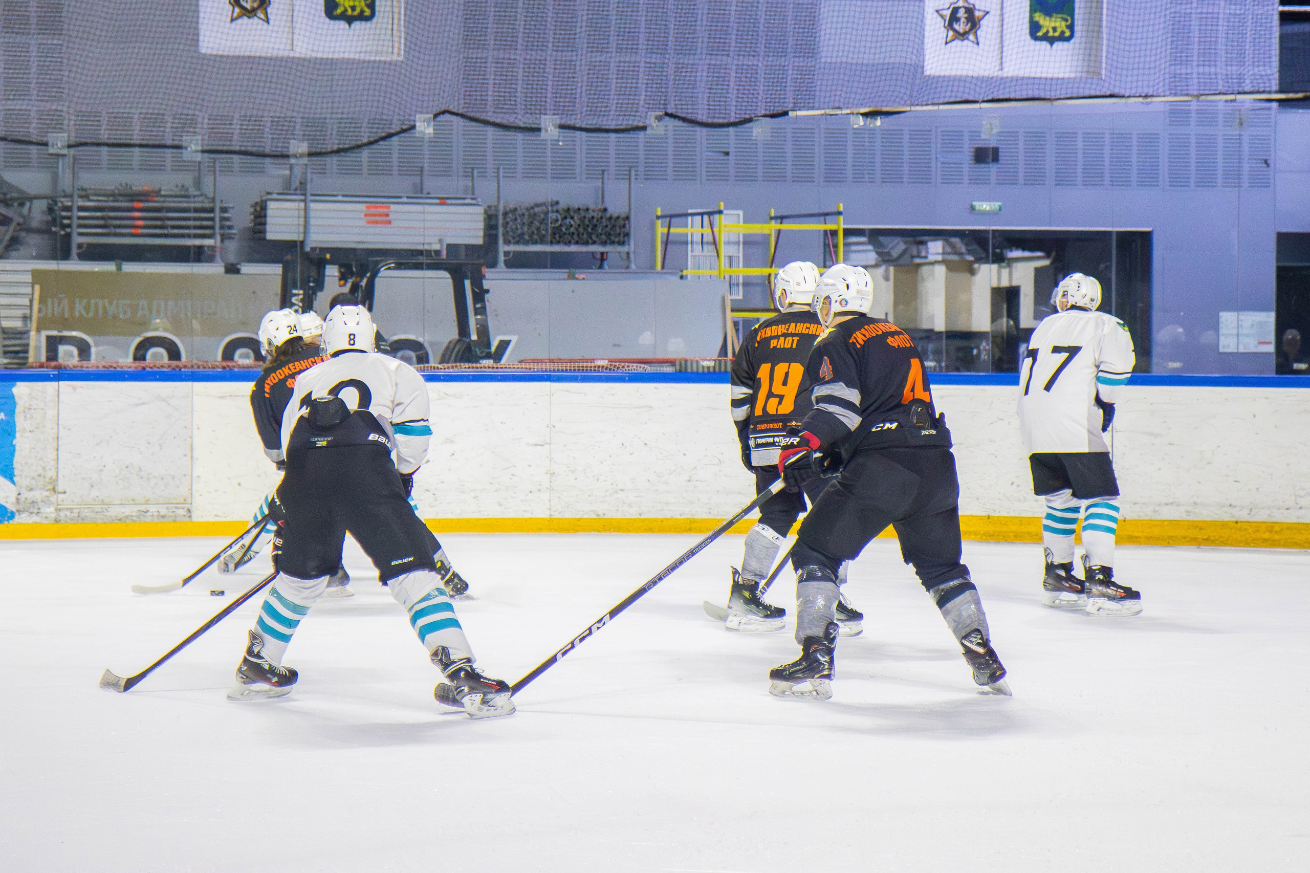 Матч сборной по хоккею ДВФУ. Репортажный фотограф во Владивостоке Анастасия Кострова