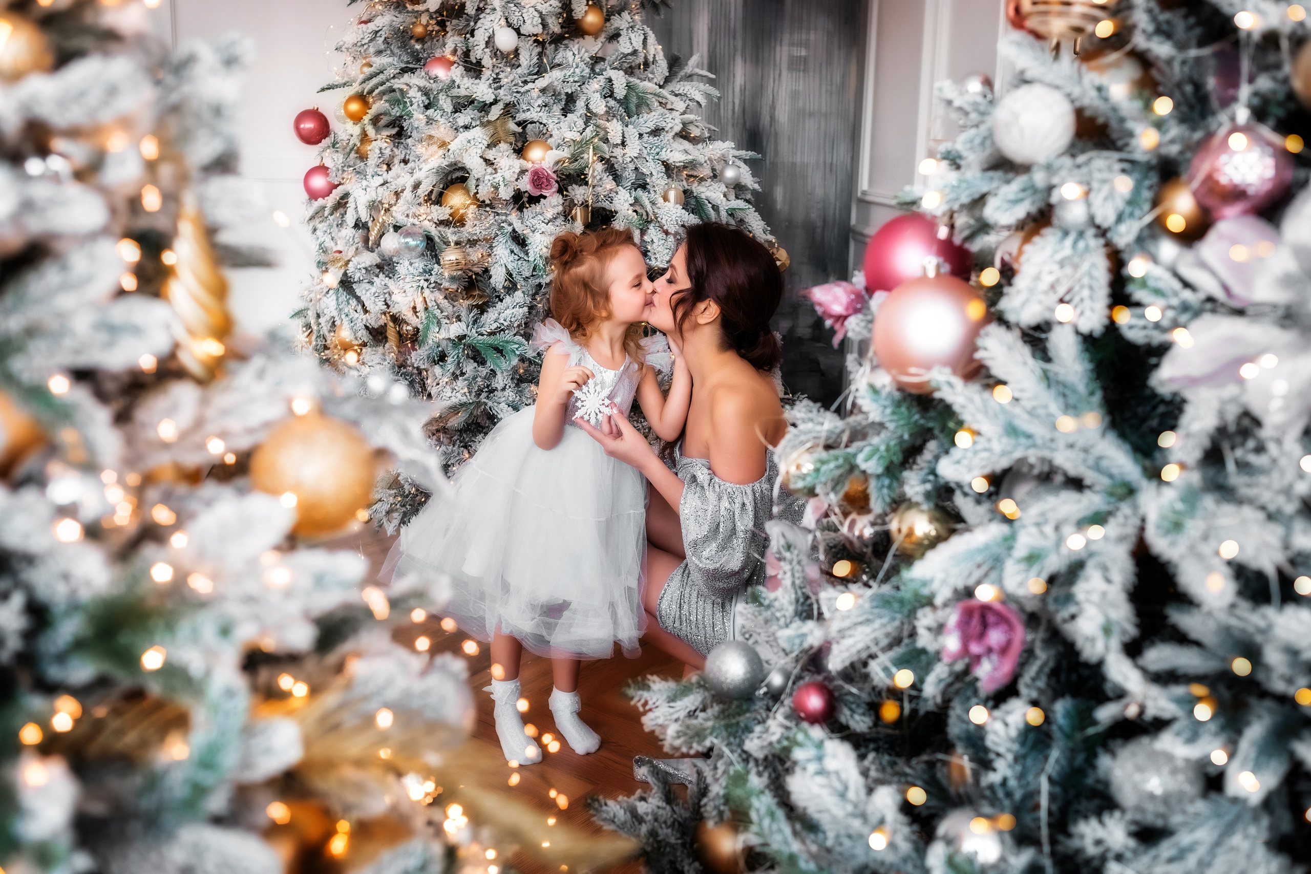 Новогодняя сказка для Кати и Миланы. Семейный и детский фотограф в Екатеринбурге Оксана Пипкина