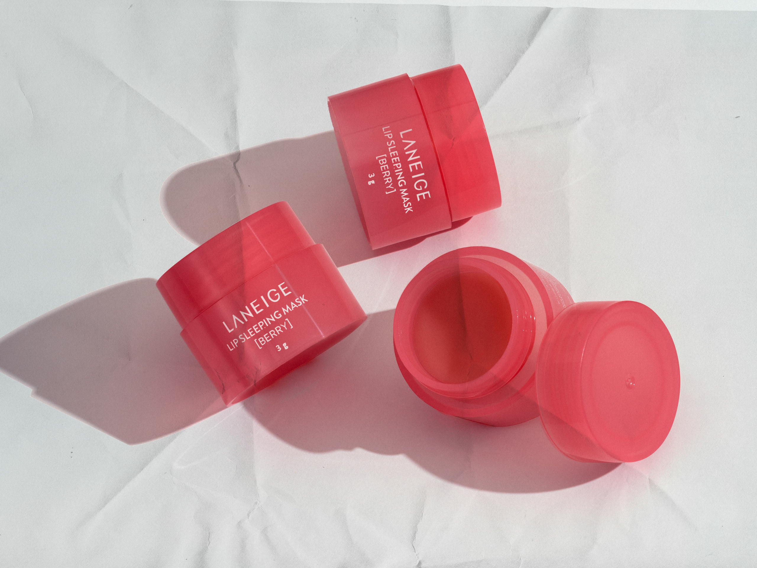 PRODUCT. Retoucher. Post-production servis
