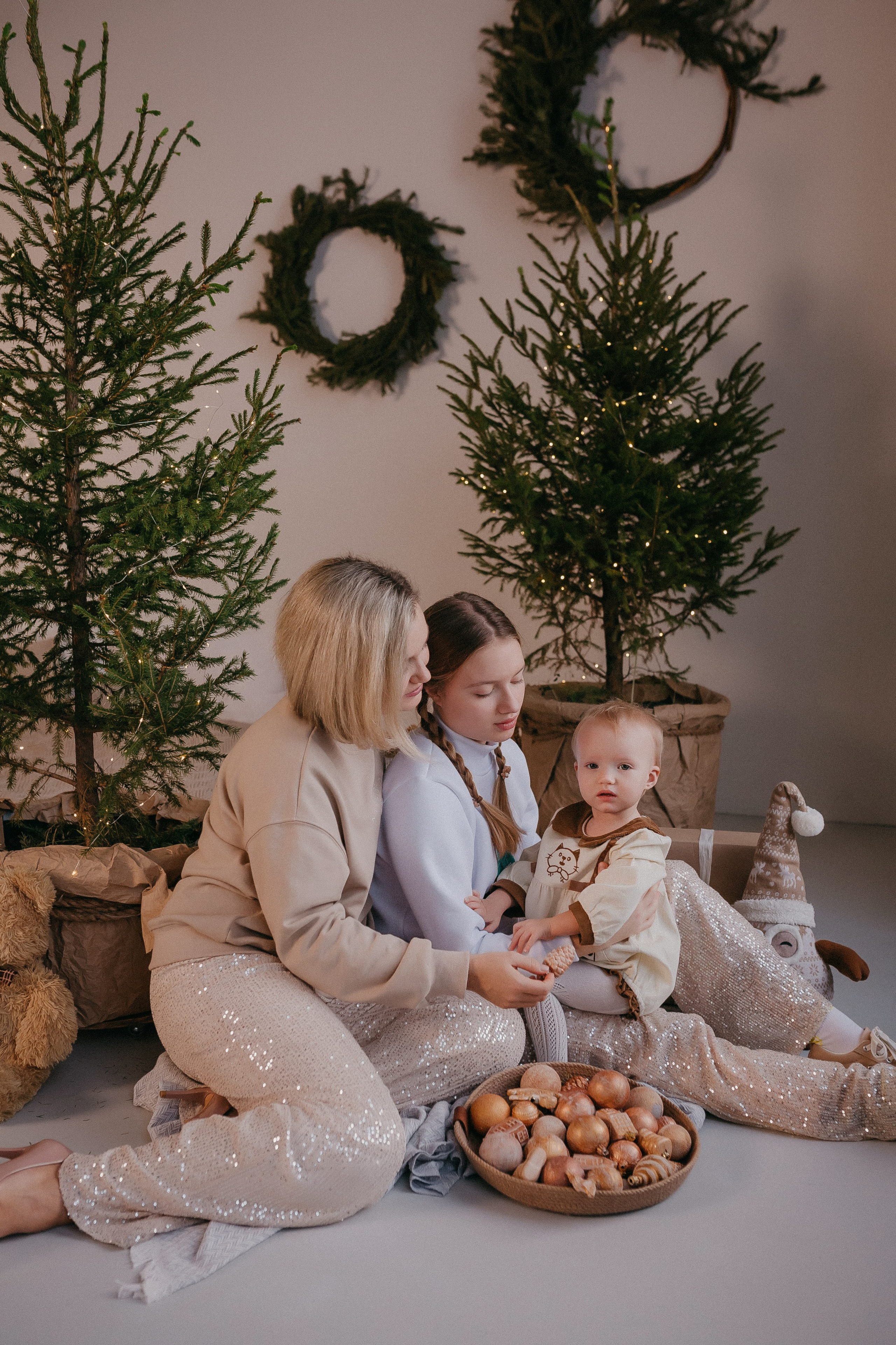 Женя и Лёша +4 Новогодняя. Семейный фотограф в Сургуте