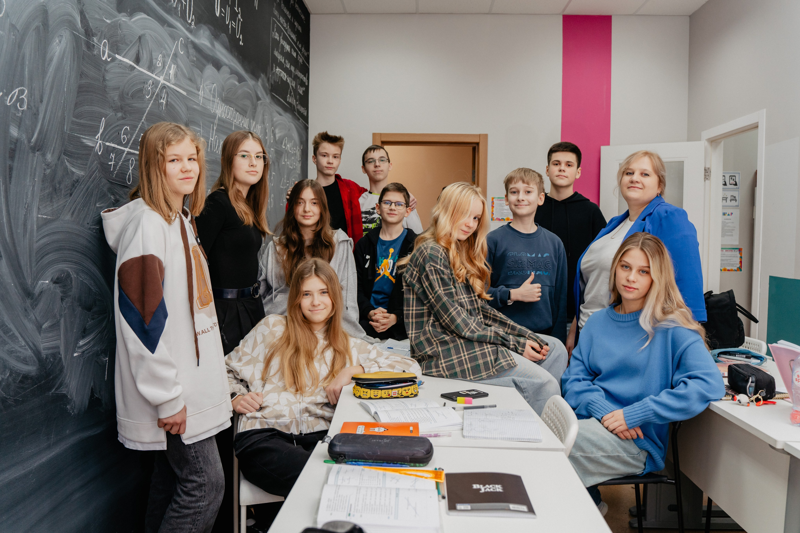 Средняя и старшая школа. Студия детской фотографии CHIK STUDIO