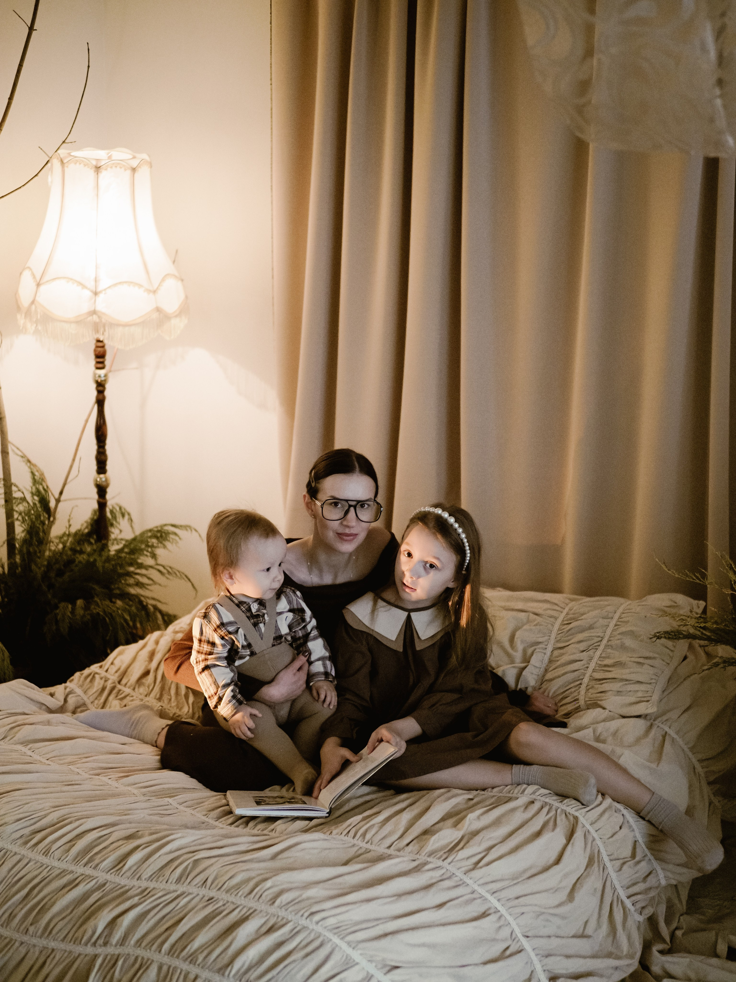 Семейные новогодние кадры стильно 🥰. Фотограф Рязань. Семейный Свадебный фотограф