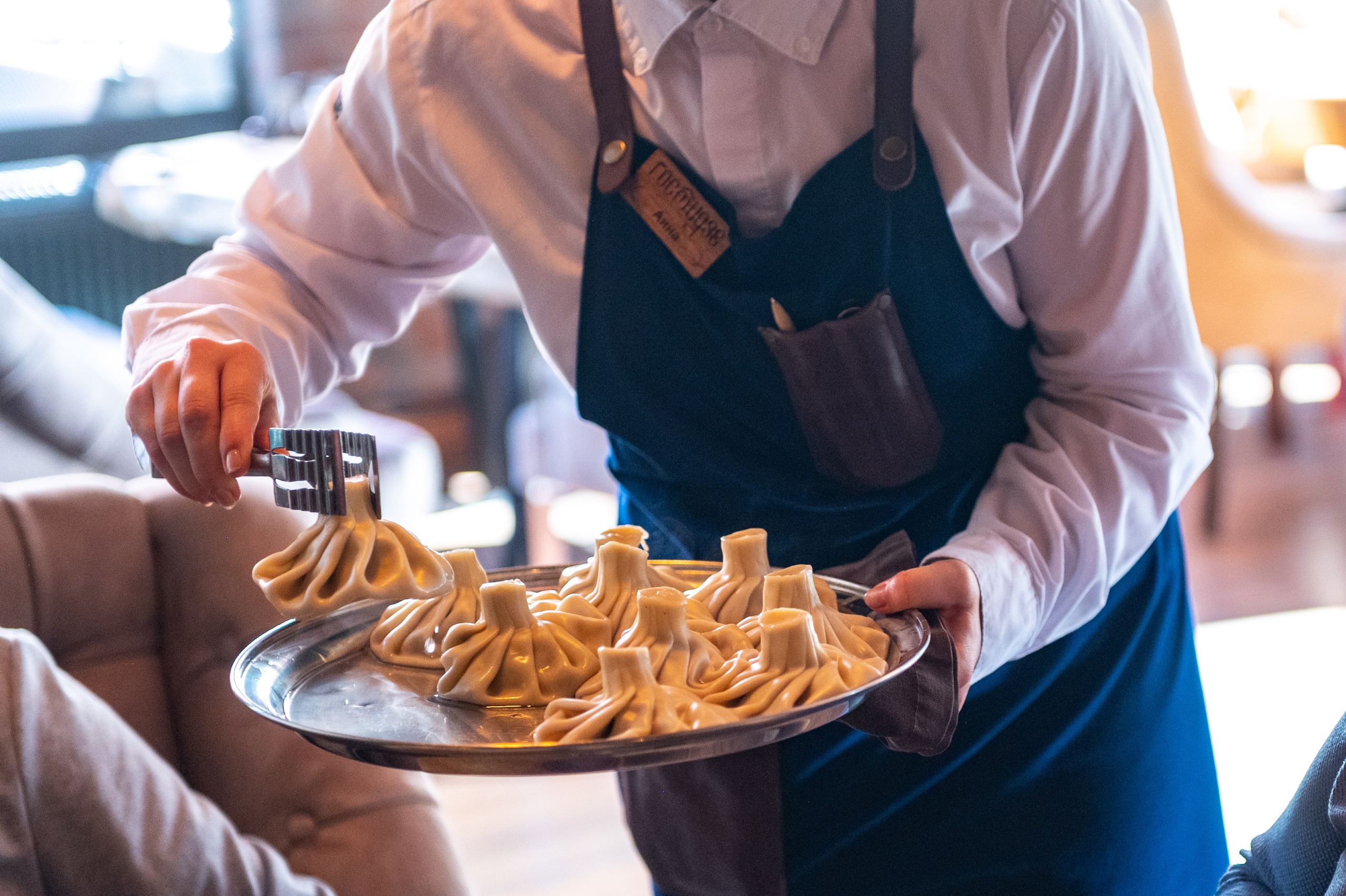 Mice мероприятие — прогулка на водопад Поликаря на курорте Красная Поляна. Репортажный фотограф в Красной Поляне и Сочи Павлюченко Екатерина