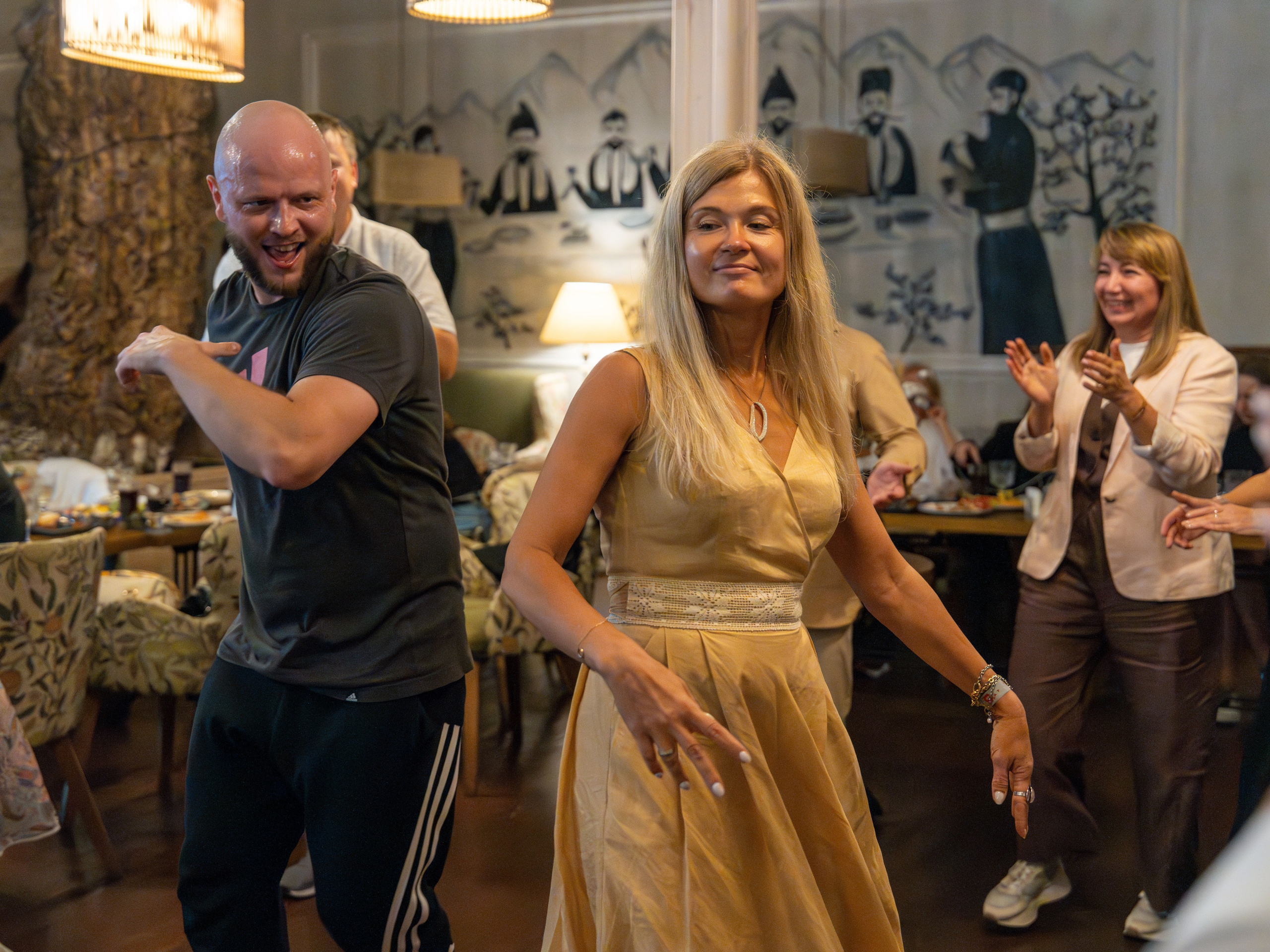 MICE мероприятие для компании Р-фарм. Репортажный фотограф в Красной Поляне и Сочи Павлюченко Екатерина