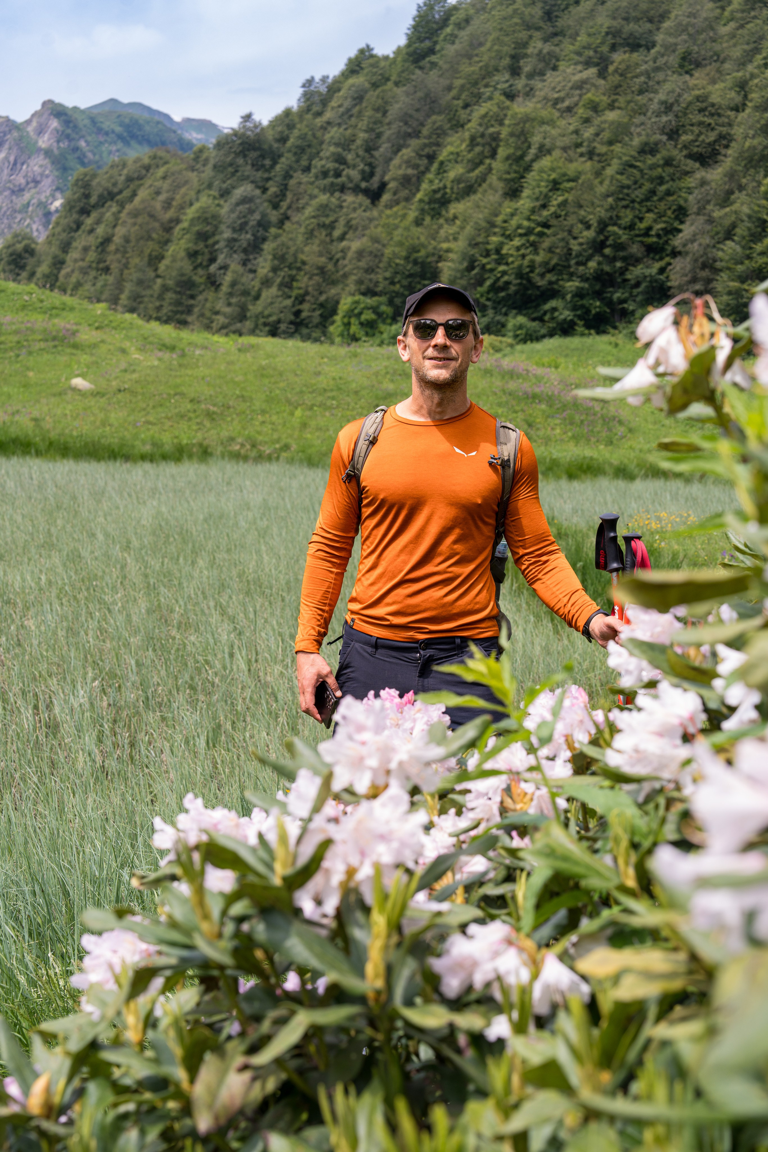 MICE мероприятие для компании «Доставка морем»: хайкинг к Ачипсинским водопадам. Репортажный фотограф в Красной Поляне и Сочи Павлюченко Екатерина