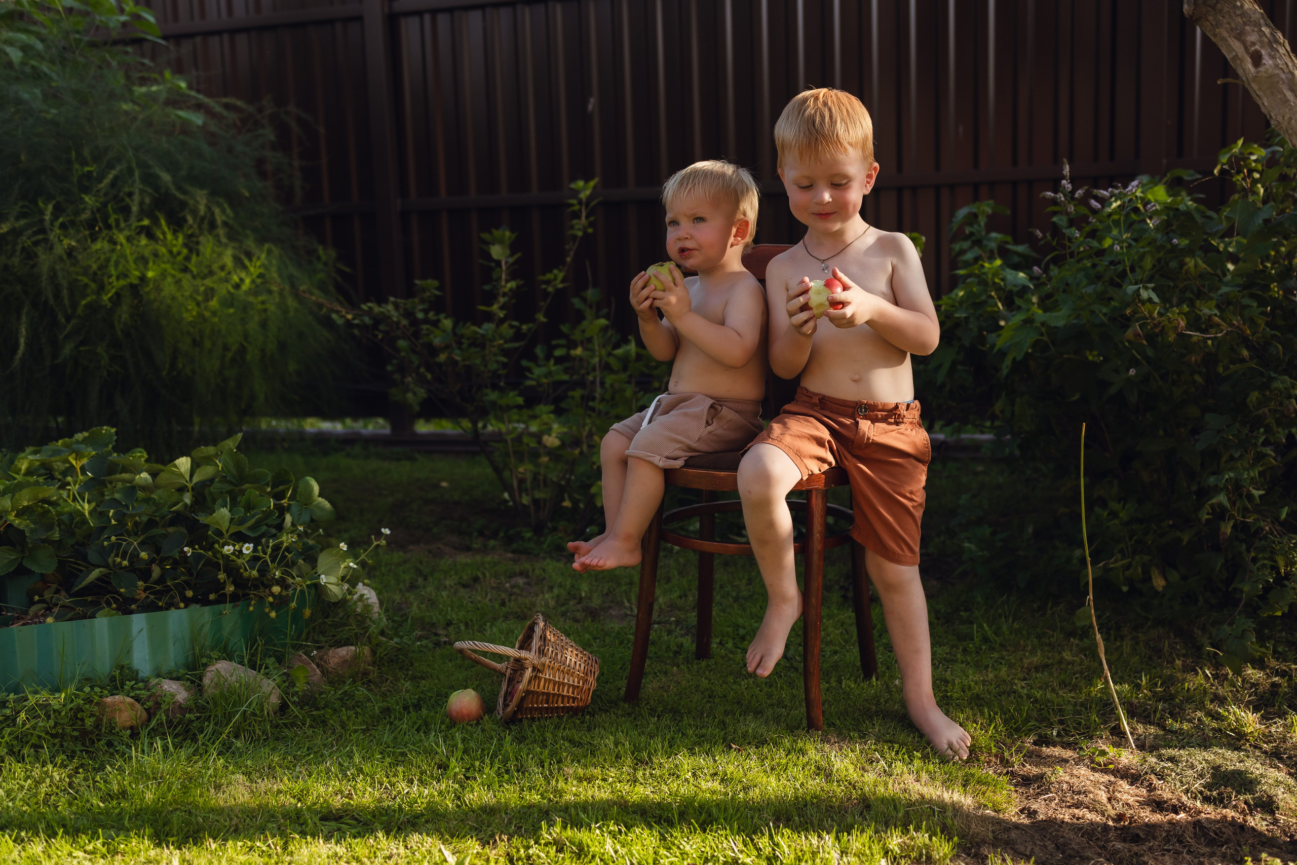 Анна, Михаил, Федя и Боря. Фотограф Печерская Анастасия