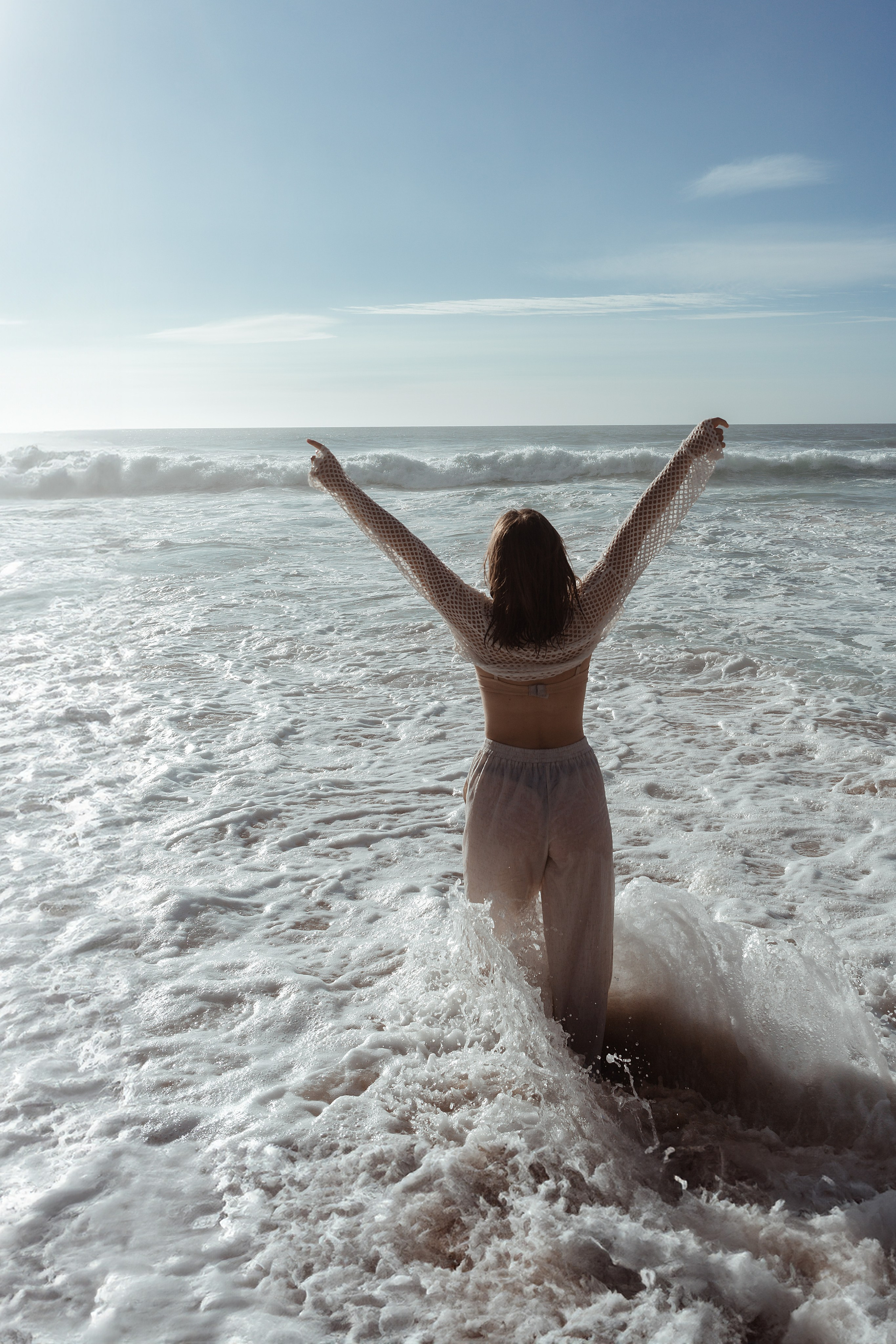 Lisbon&Ocean. I’m Julia Idamzhapova, a photographer based in Lisbon, creating natural and timeless images