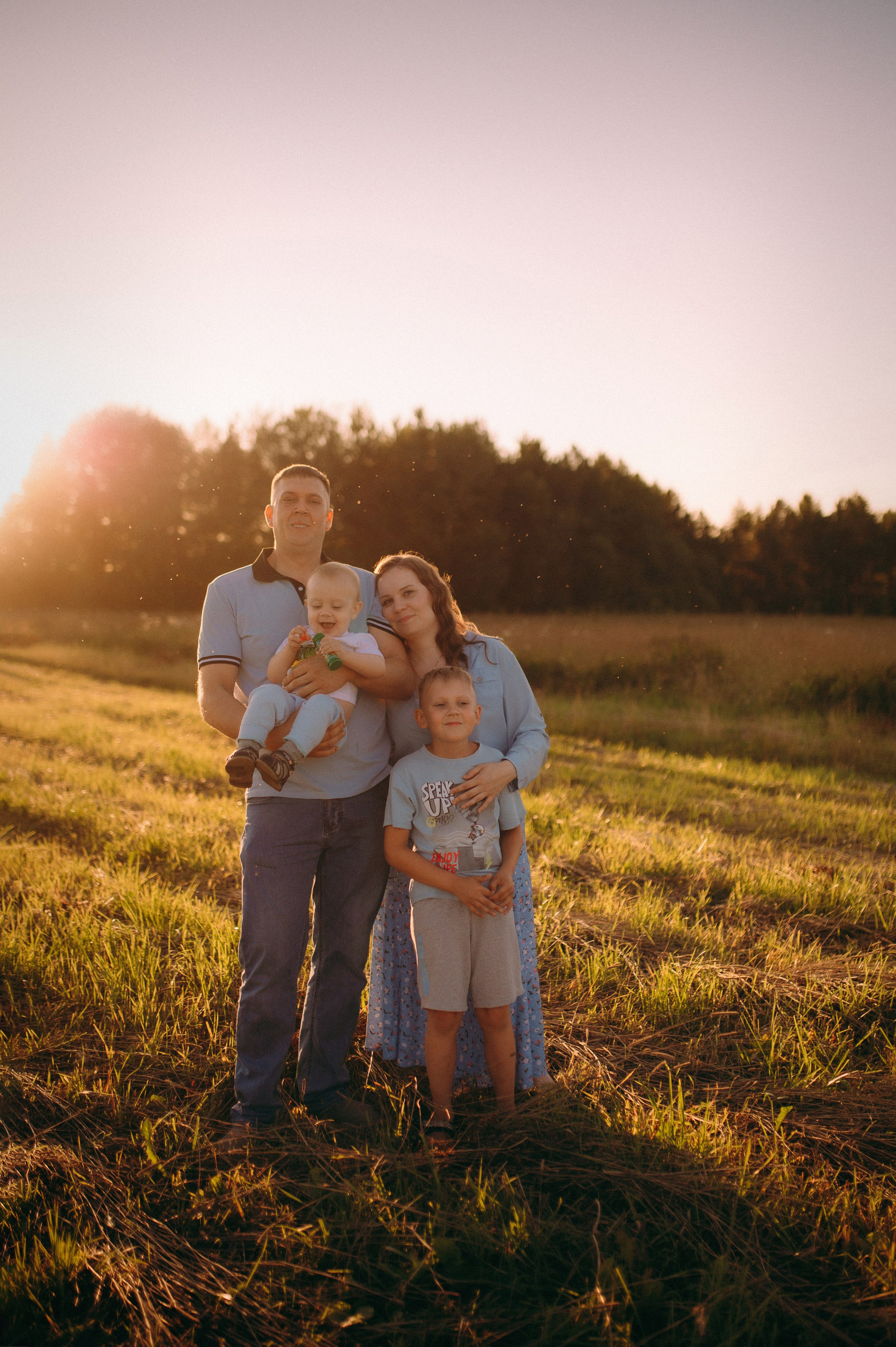 Аня, Алексей, Слава и Дима. Фотограф, г. Лесной Свердловской области