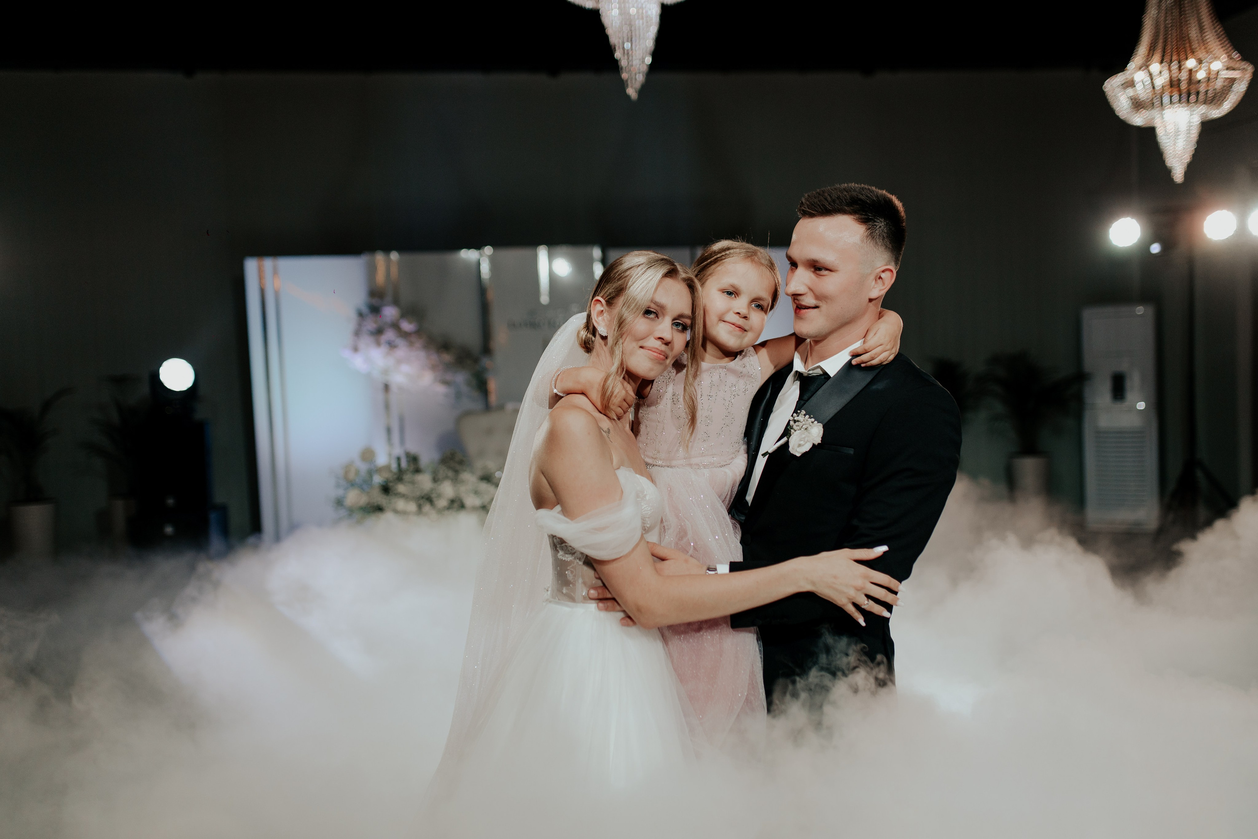 Свадебный банкет в Санкт-Петербурге — Трогательная фотосессия с родными и лавстори. Фотограф в Санкт-Петербурге Лиза Семченкова