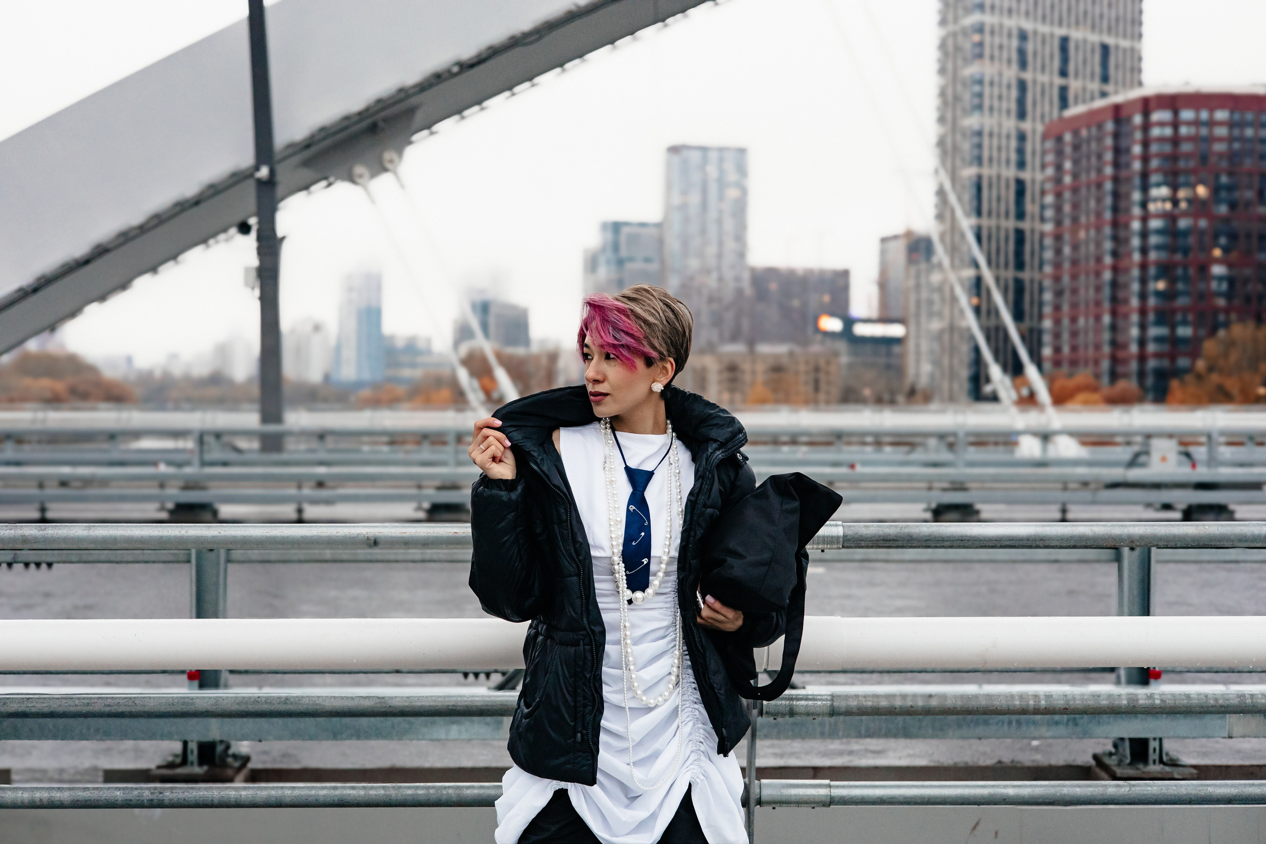 Диля. Фотограф и видеограф для бизнеса, экспертов и мероприятий в Москве