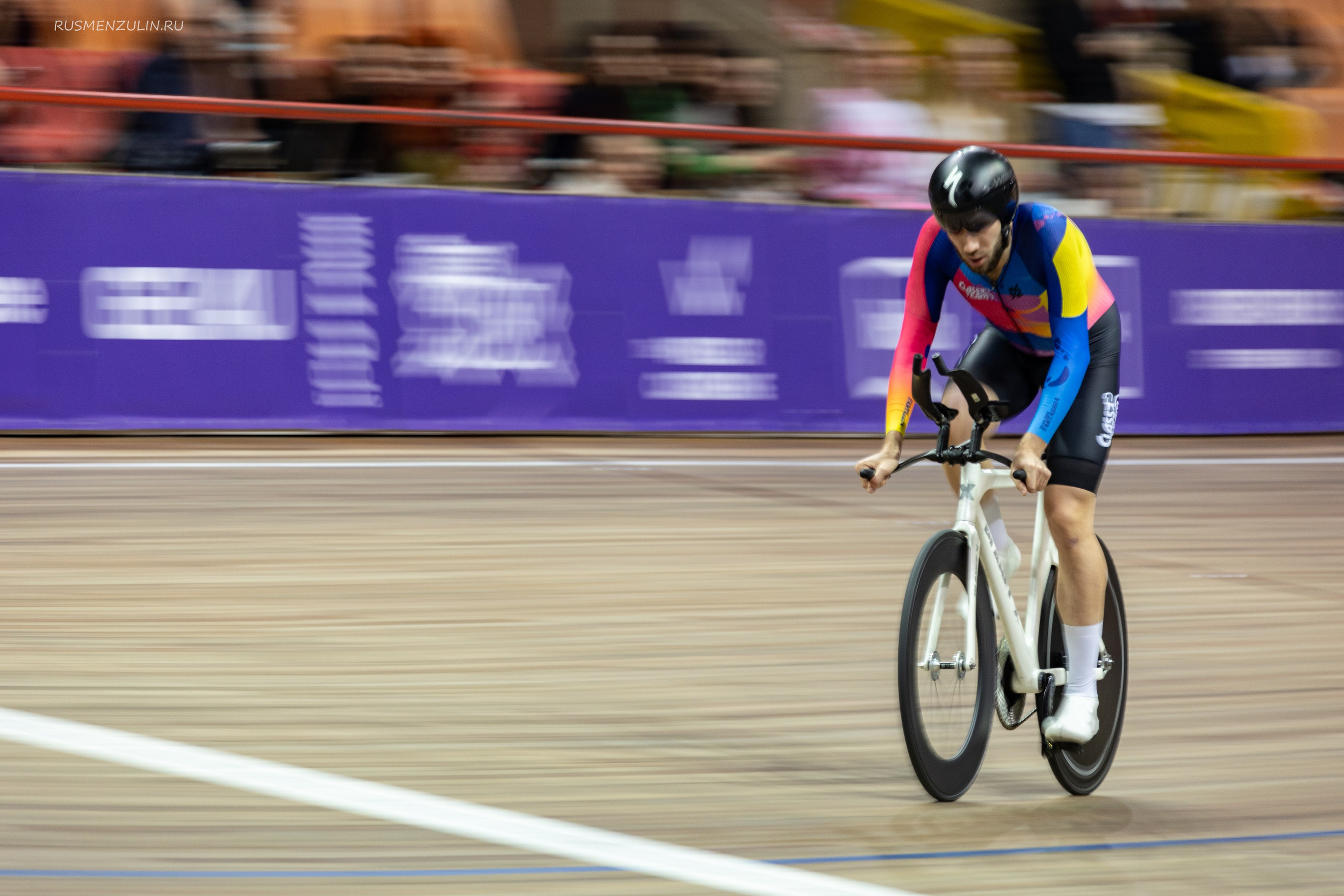 Cyclingrace крылатское декабрь 2025. Лучшие моменты и живые эмоции в моем объективе! Обращайтесь