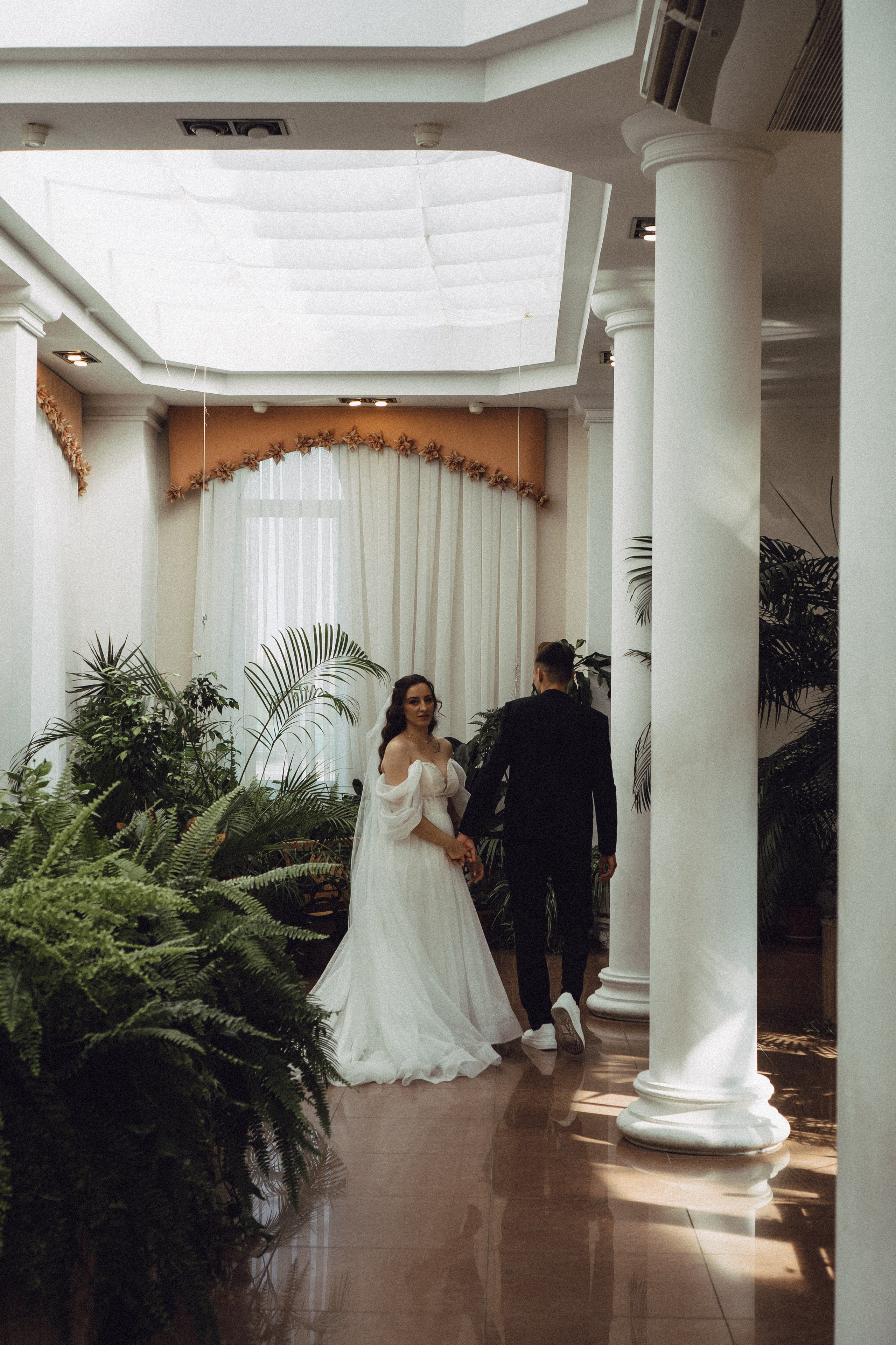 СВАДЕБНАЯ СЬЕМК В ПАРКЕ 300-ЛЕТИЯ. Профессиональный фотограф, Санкт-Петербург — Виктория Богомолова