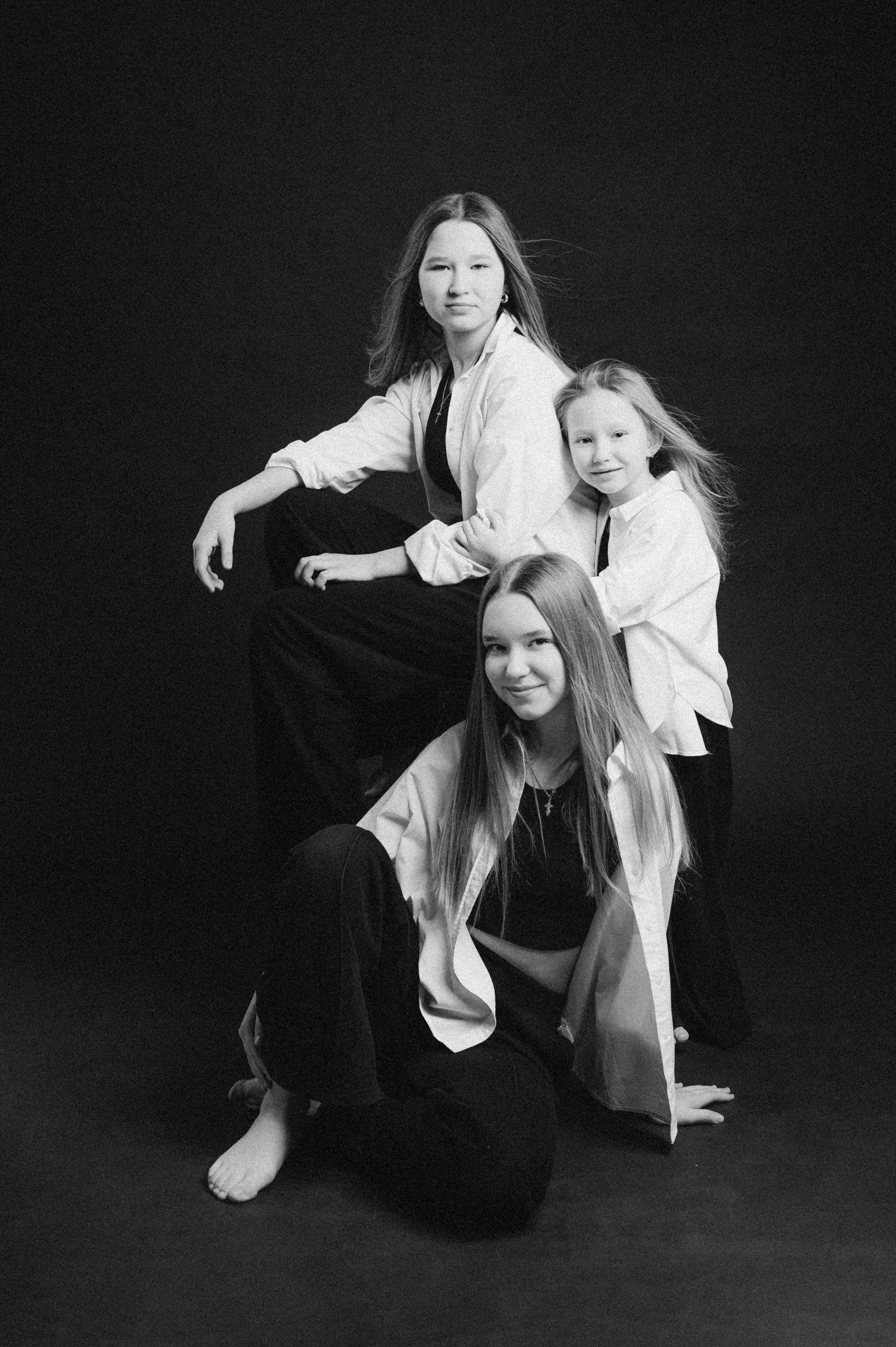 Семейная портретная студийная съемка. НЬЮБОРН ФОТОСЕССИИ, БЕРЕМЕННОСТЬ, ПОРТРЕТНЫЕ СЕМЕЙНЫЕ ФОТОСЕССИИ  Ногинск Москва ОЛЬГА ВОГЕЛЬ