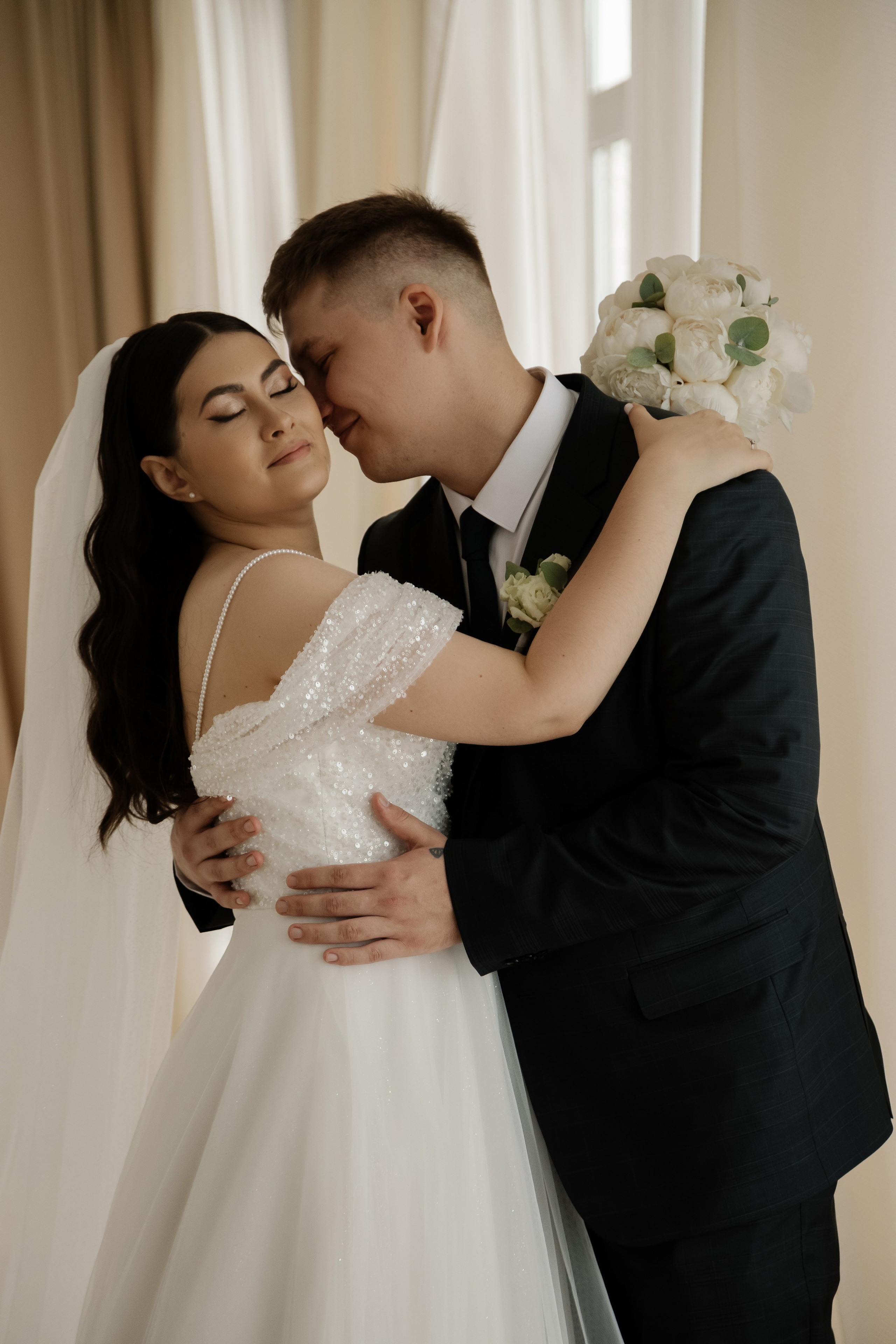 Море из счастливых слёз. Свадебный фотограф Челябинск Полина Чеботарь