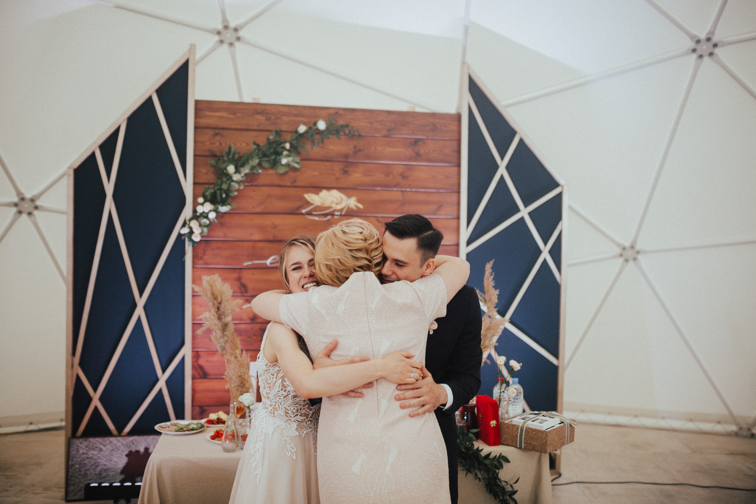 Иван и Елена. Свадебный фотограф Владимир Воронин