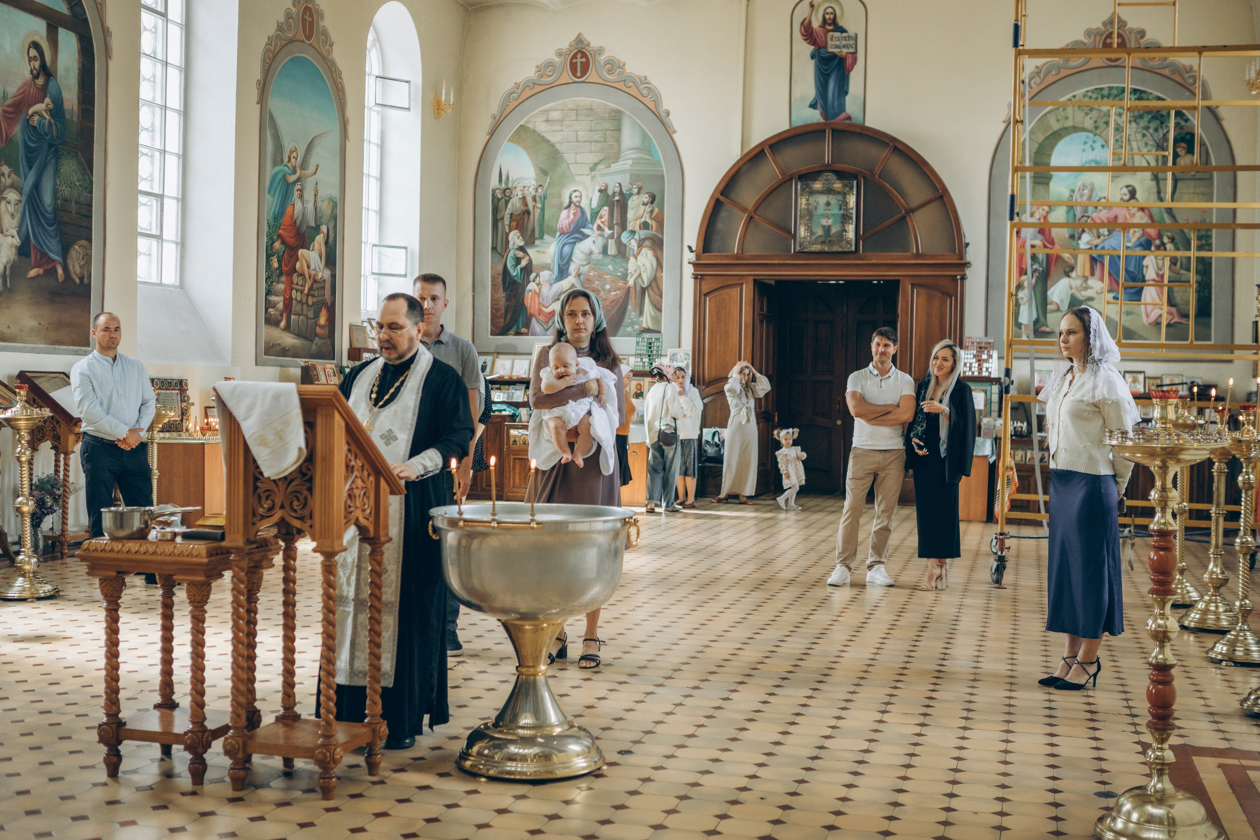 Крещение Тимофея. Семейный фотограф и фотограф на роды в Ростове-на-Дону Мухина Виктория