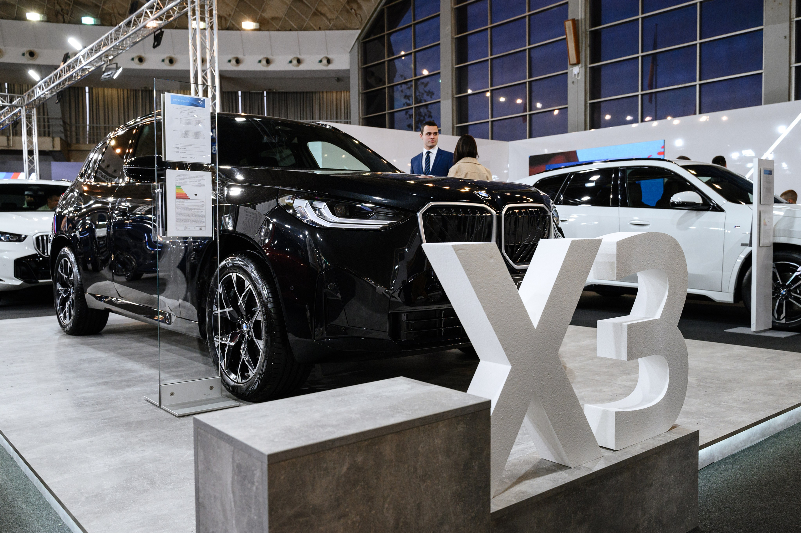 56-й Международный автосалон в Белграде. Елена Чеснокова спортивный фотограф во Владимире и Белграде