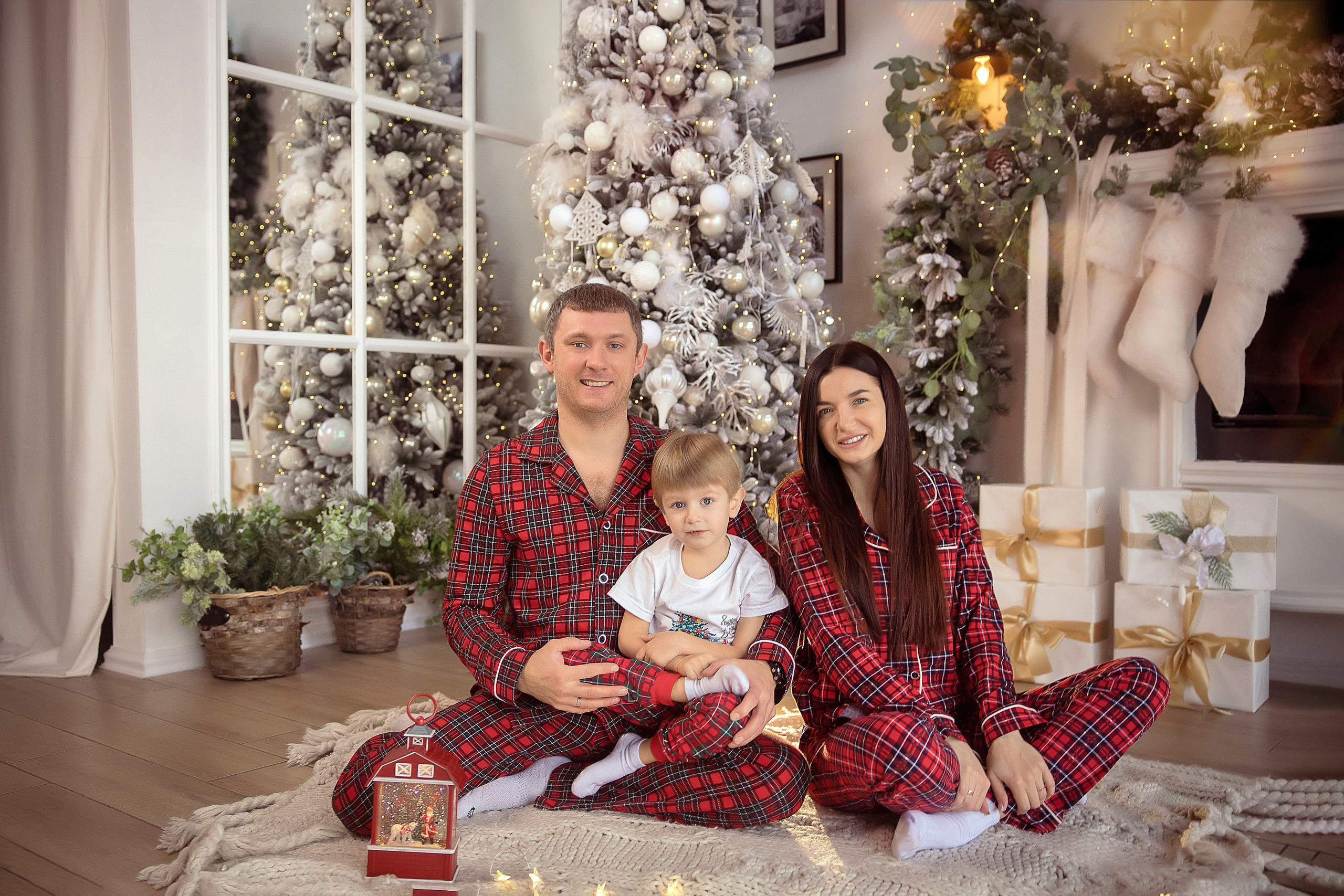 Максим, Ирина, Сёма и Захар. Фотограф на крещение и венчание